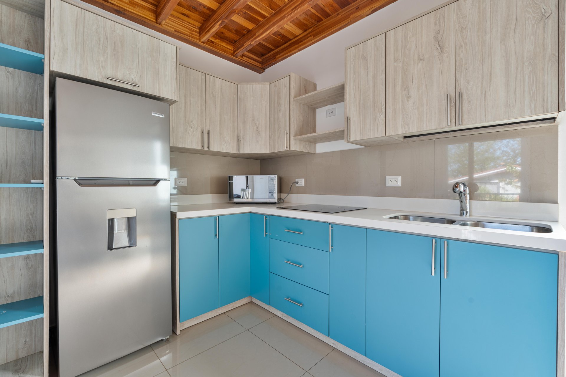 Condominio Villagio Parque del Lago Palma 21-1 | New two bedroom condo plus mezanine
