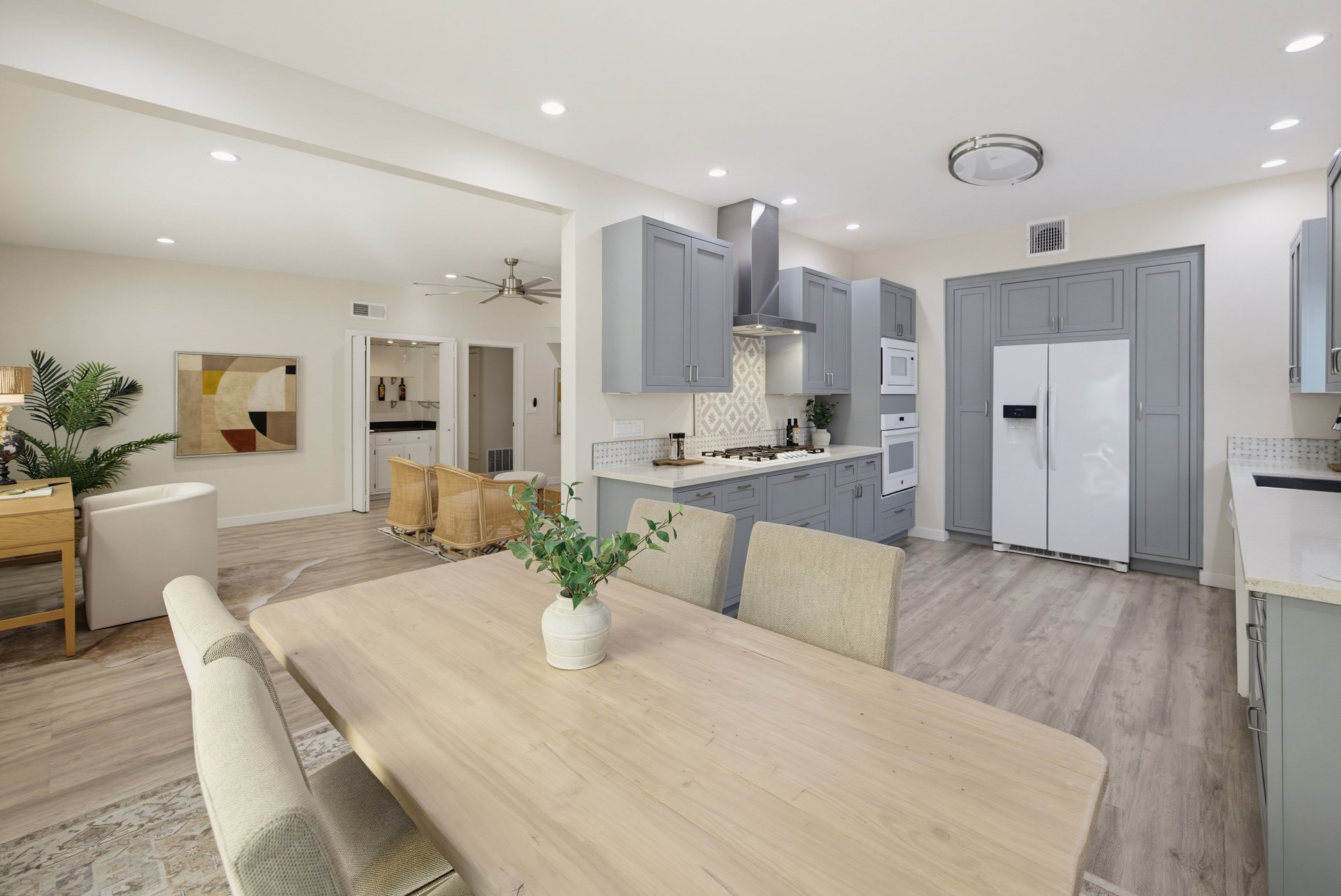 2322 Pullman Lane