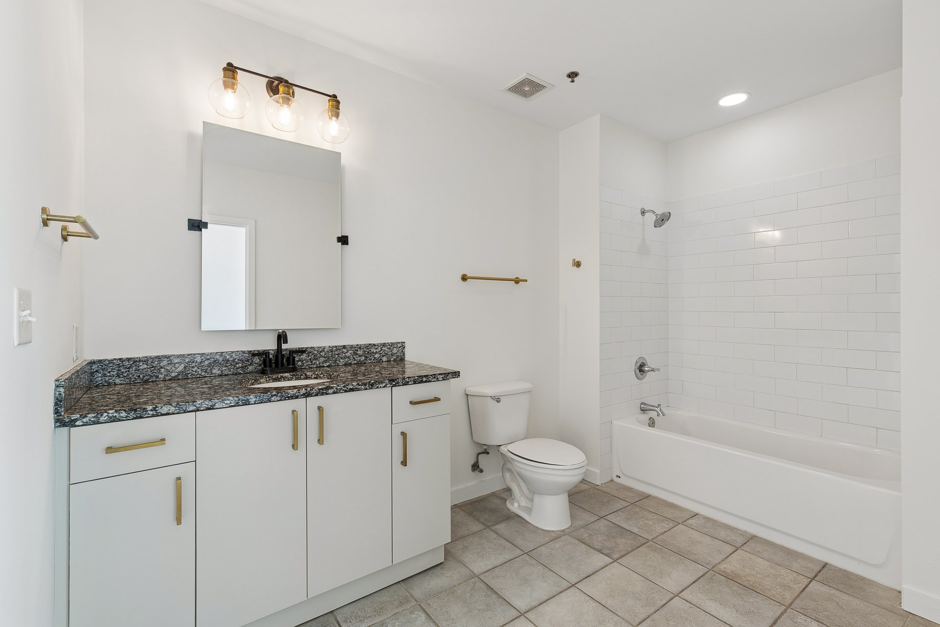 943 Peachtree Street NE Unit 913
