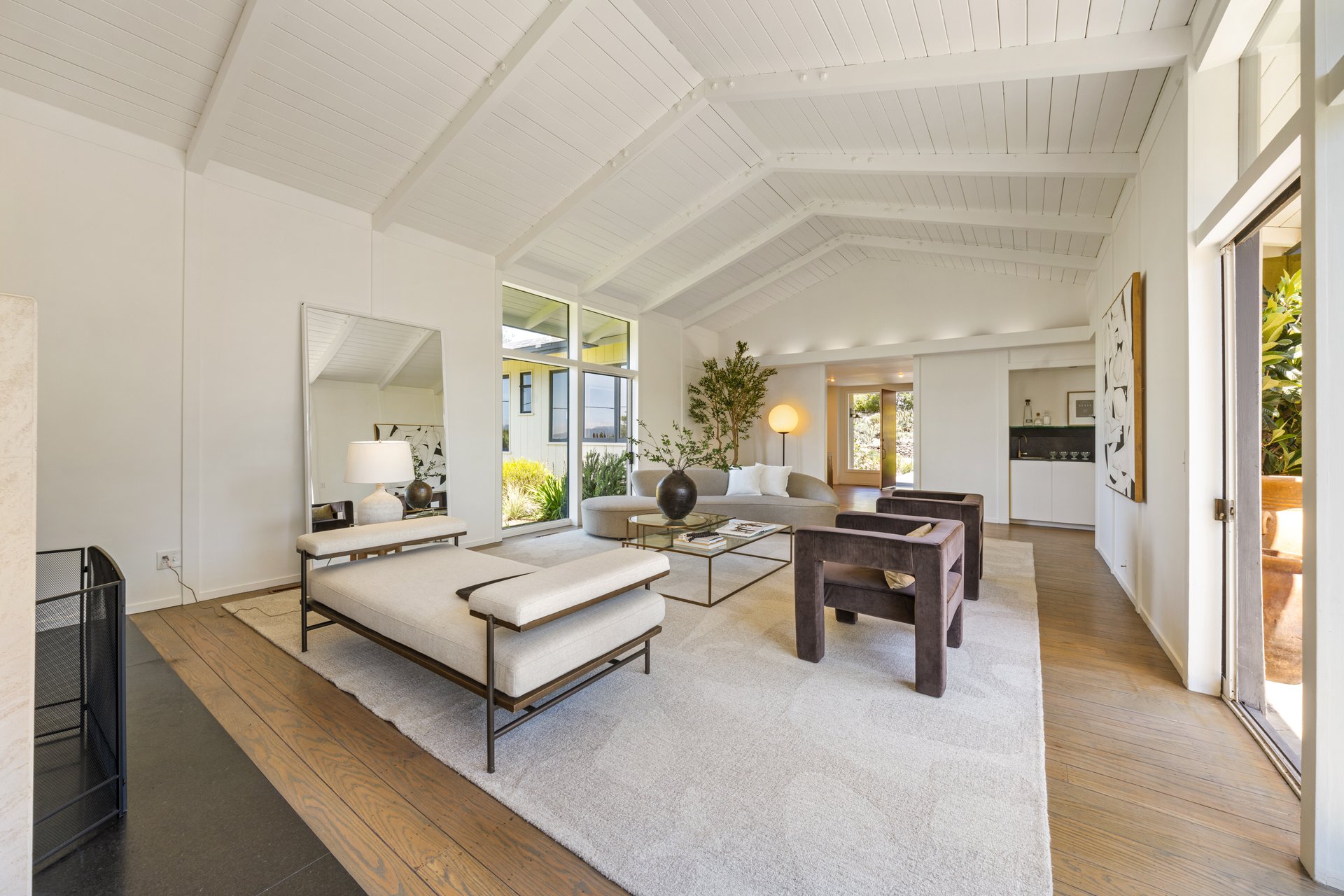 Rare 1+ Acre Dream Site