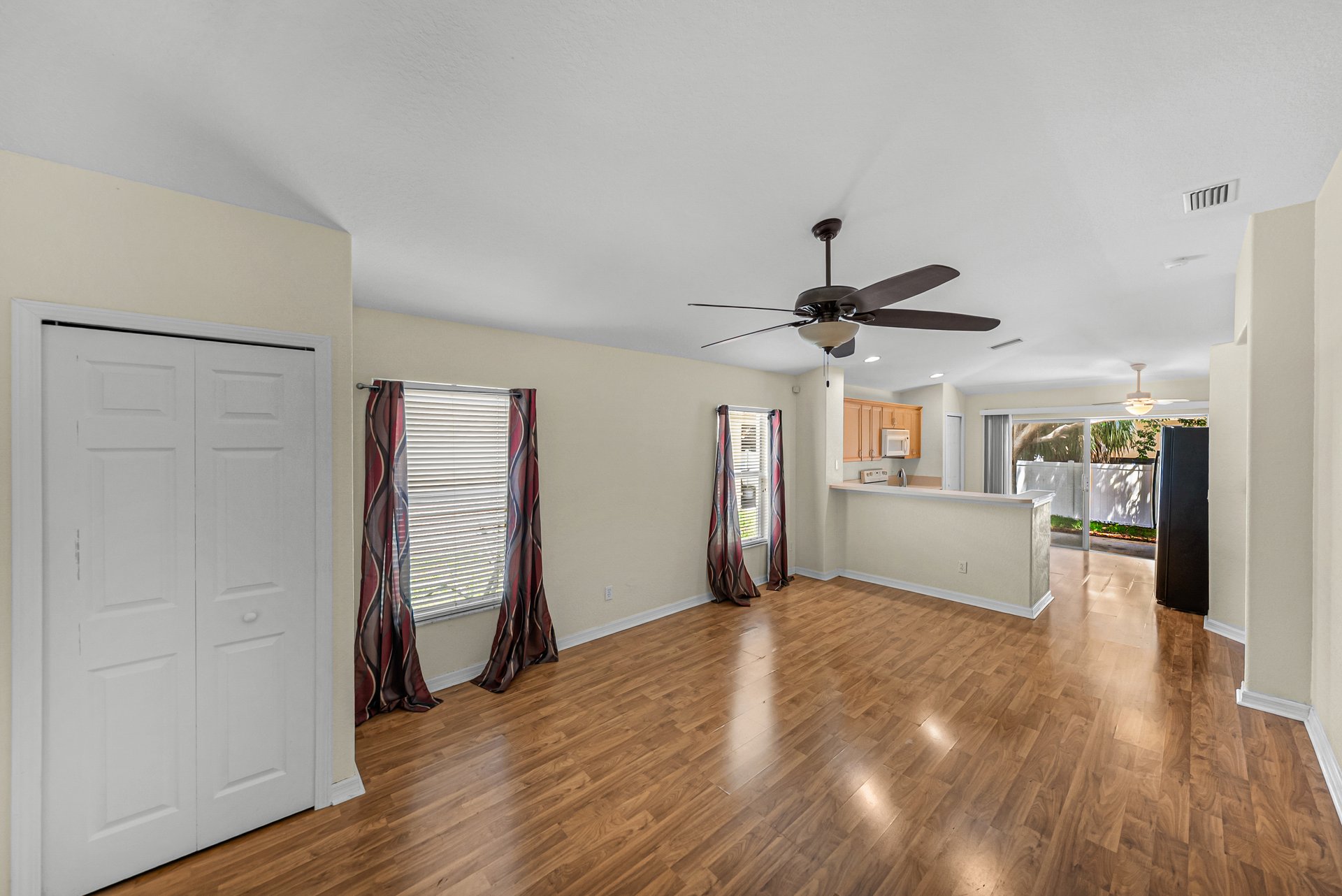 11578 HAMMOCKS GLADE DR