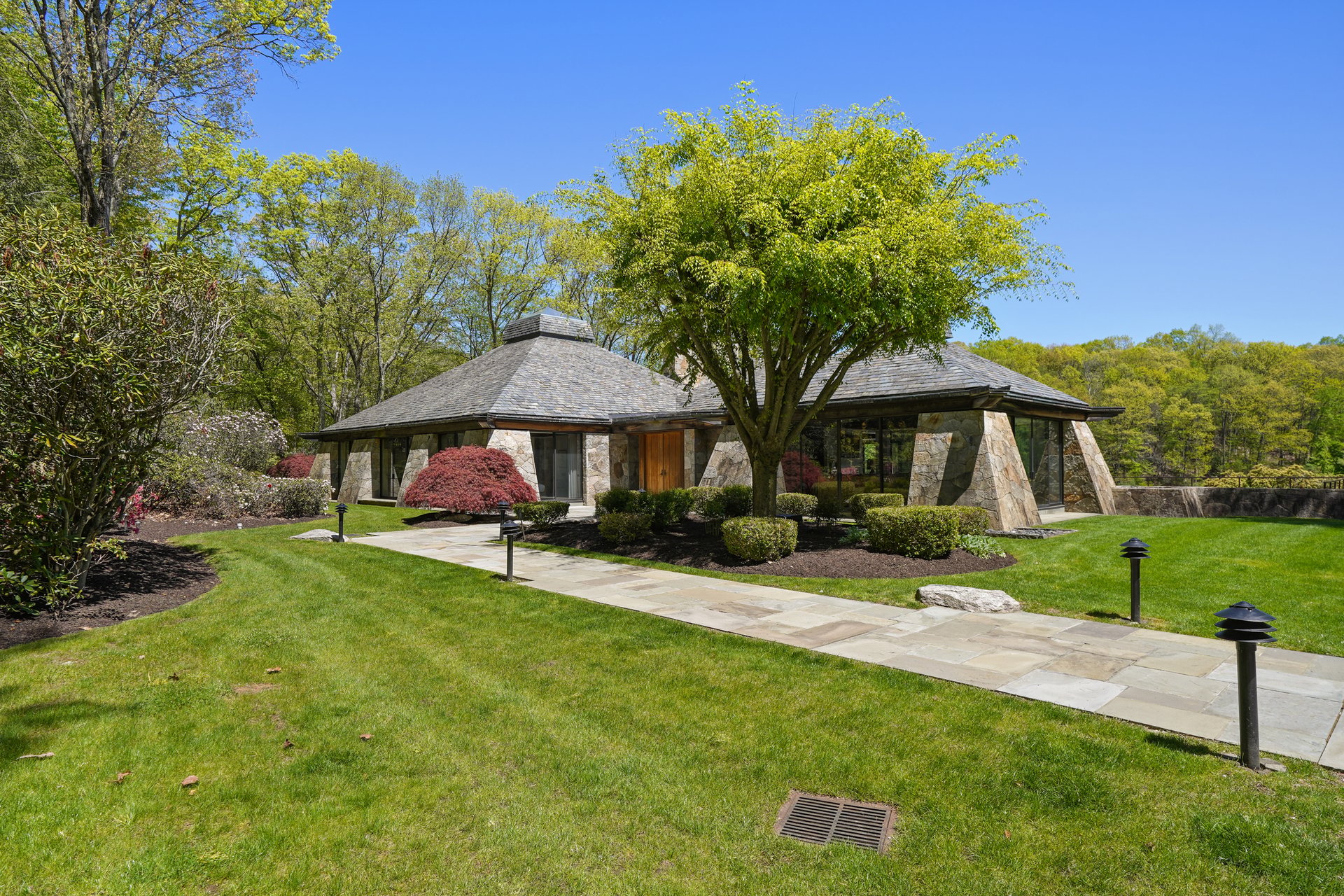 164 Eastwoods Road