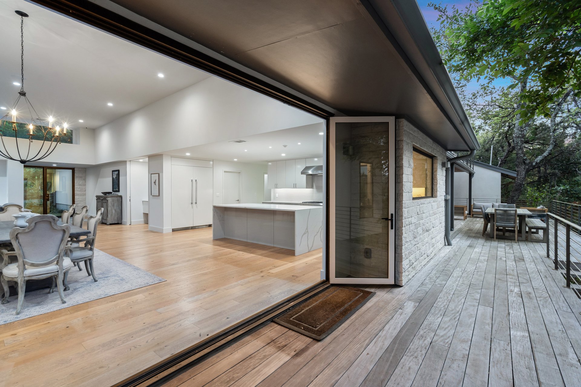 Modern Luxury Meets Natural Serenity