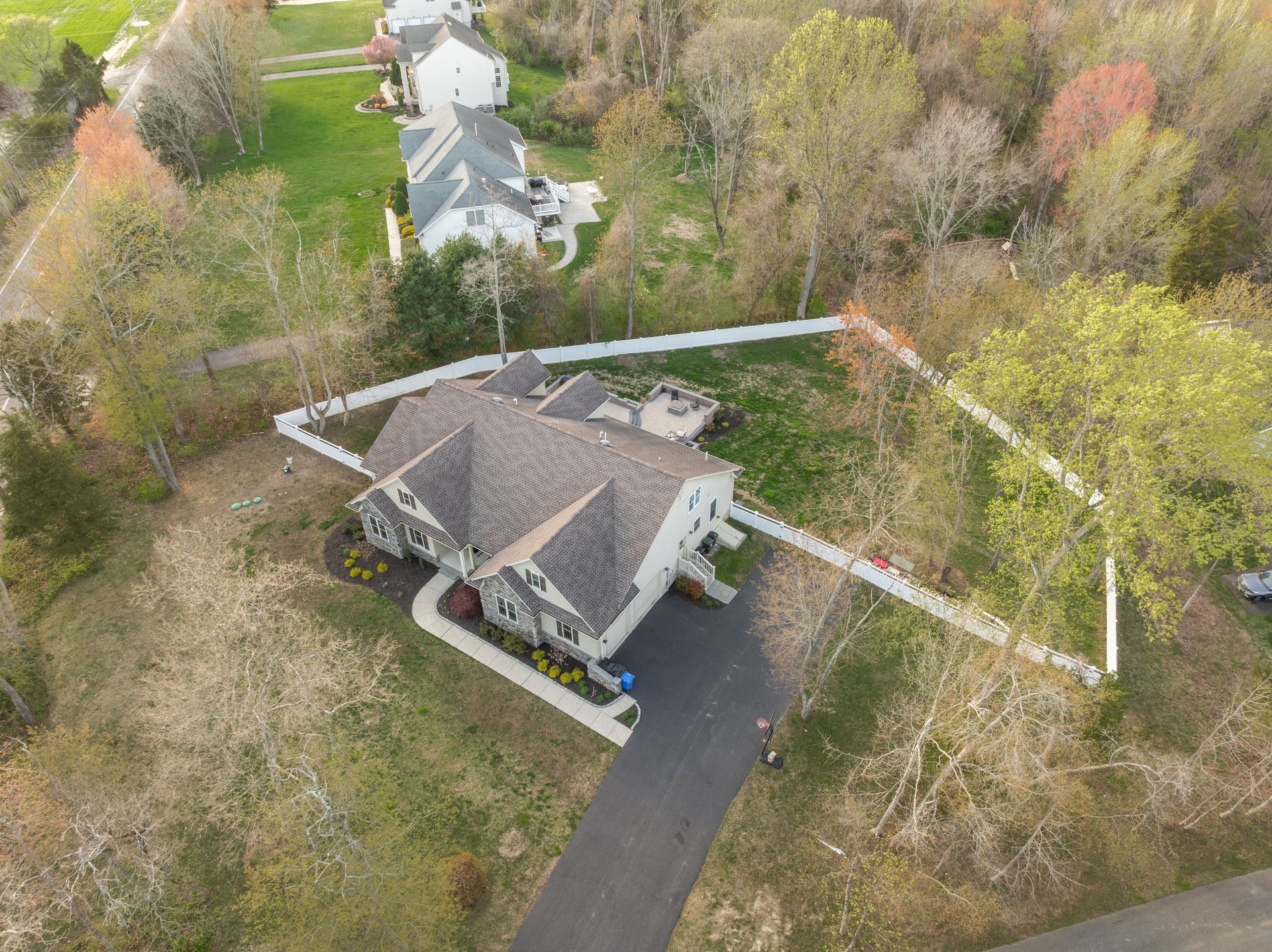 230 Heritage Rd