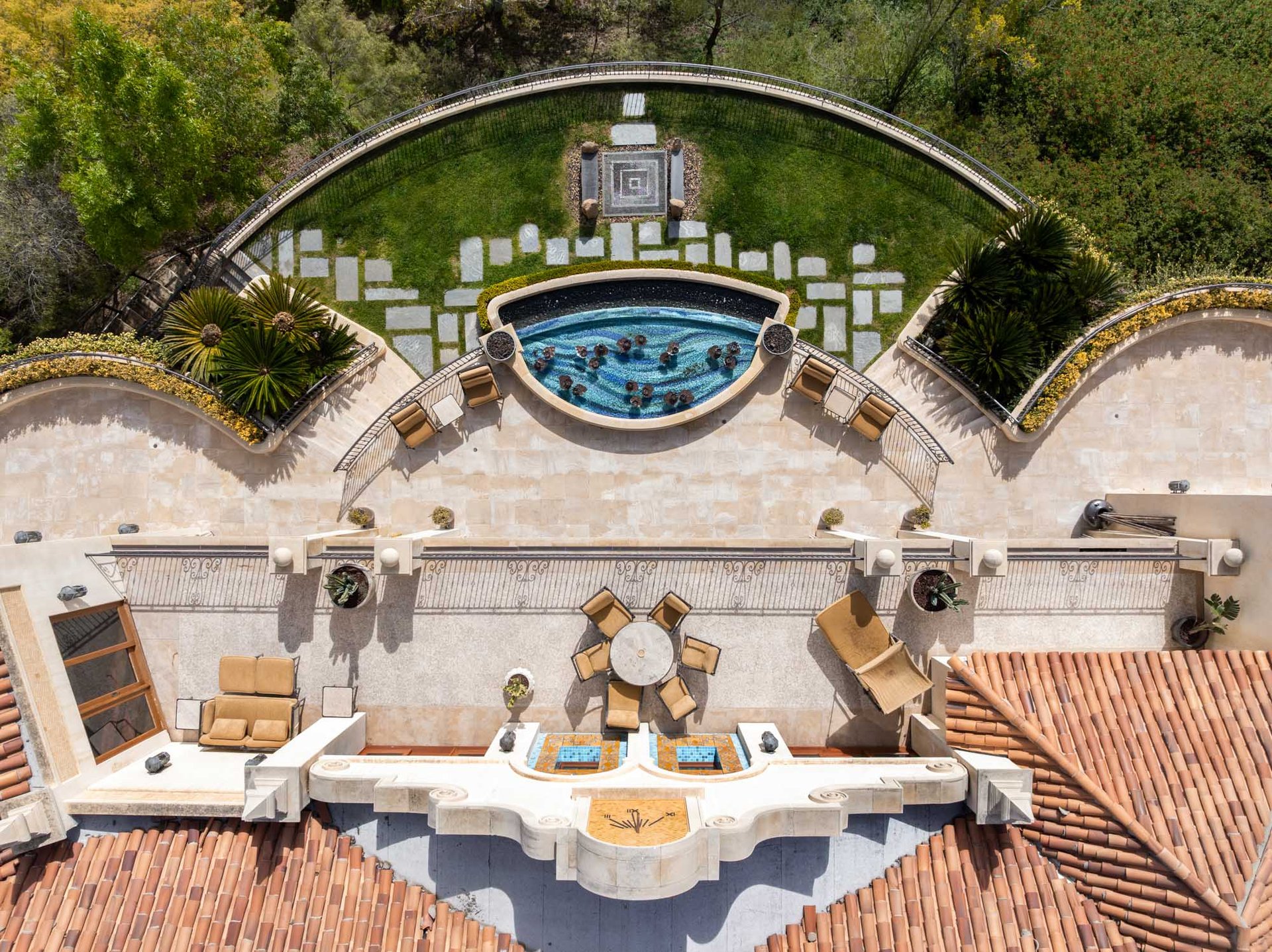 10066 Cielo Drive