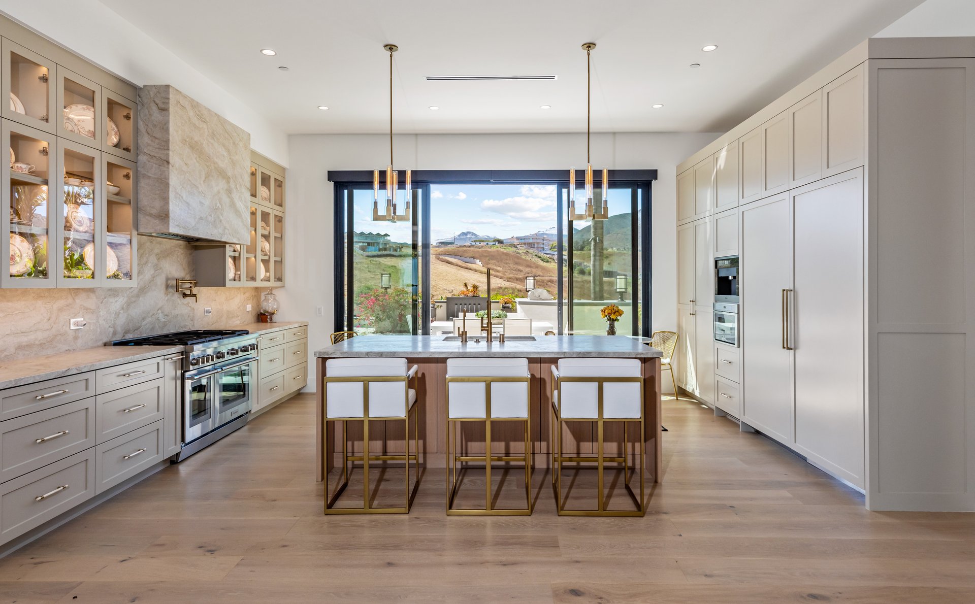 6251 Ramirez Mesa Dr