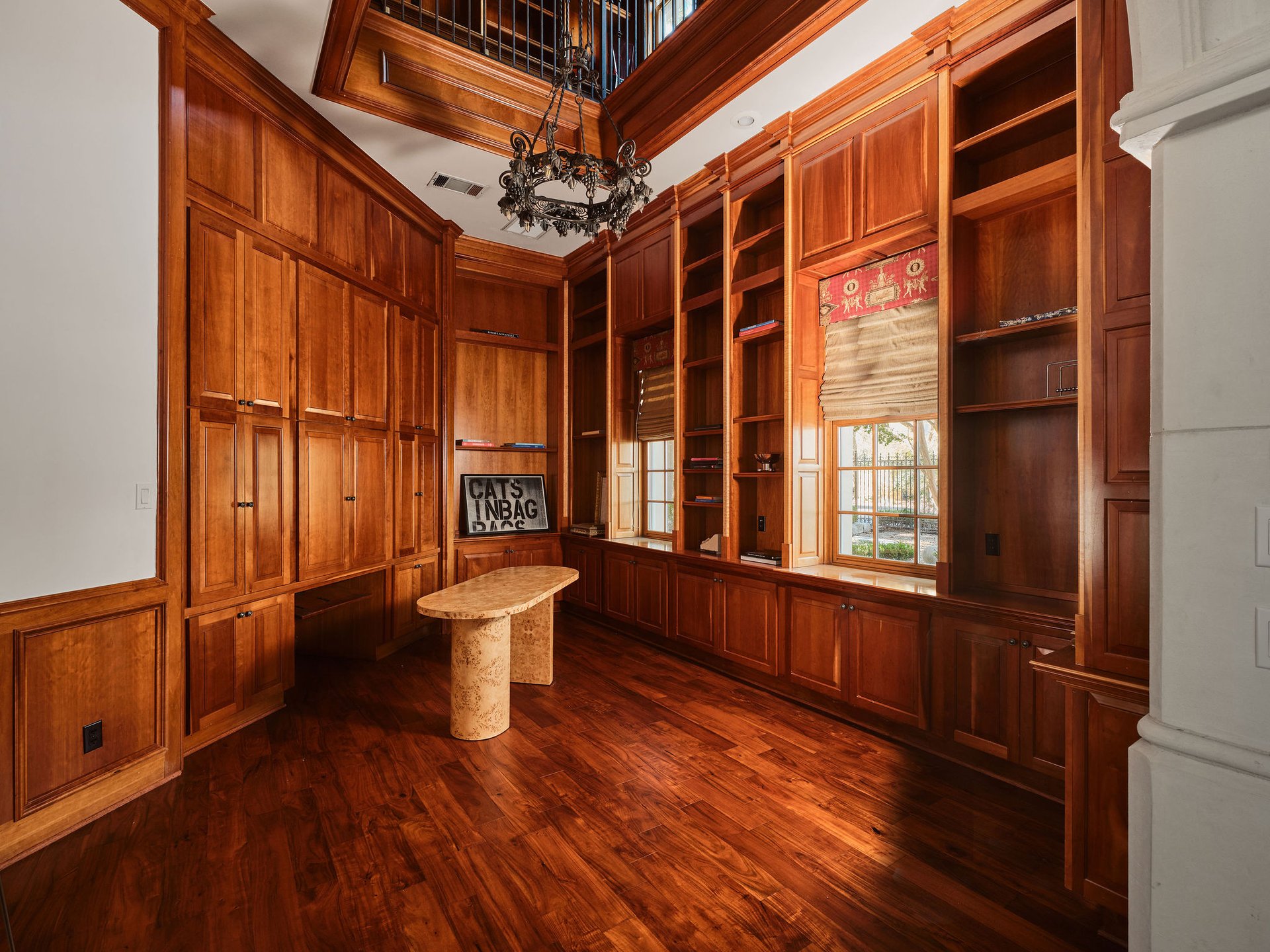 4511 Island Cove