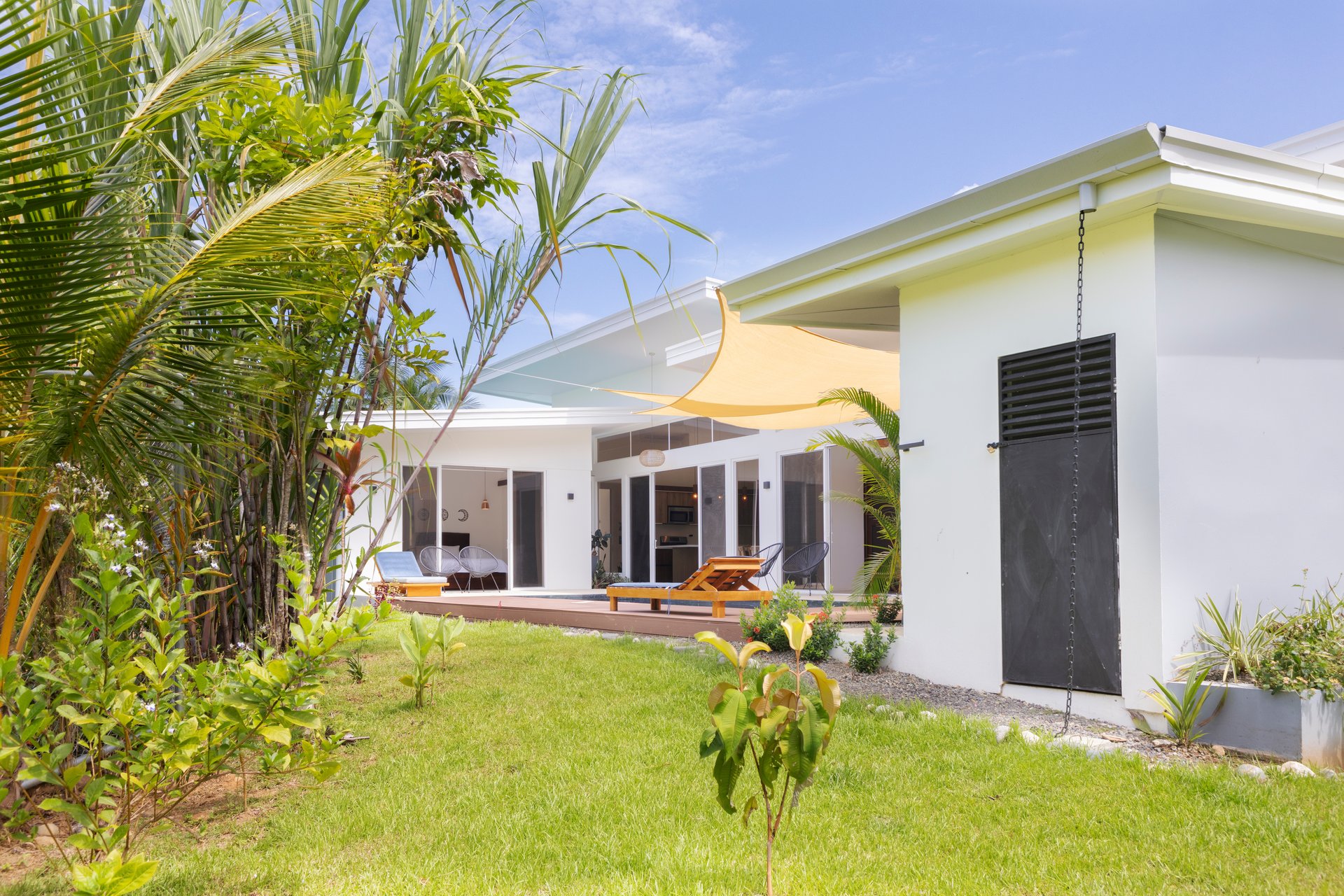 Modern 4-Bedroom Home Near Whale’s Tail Beach