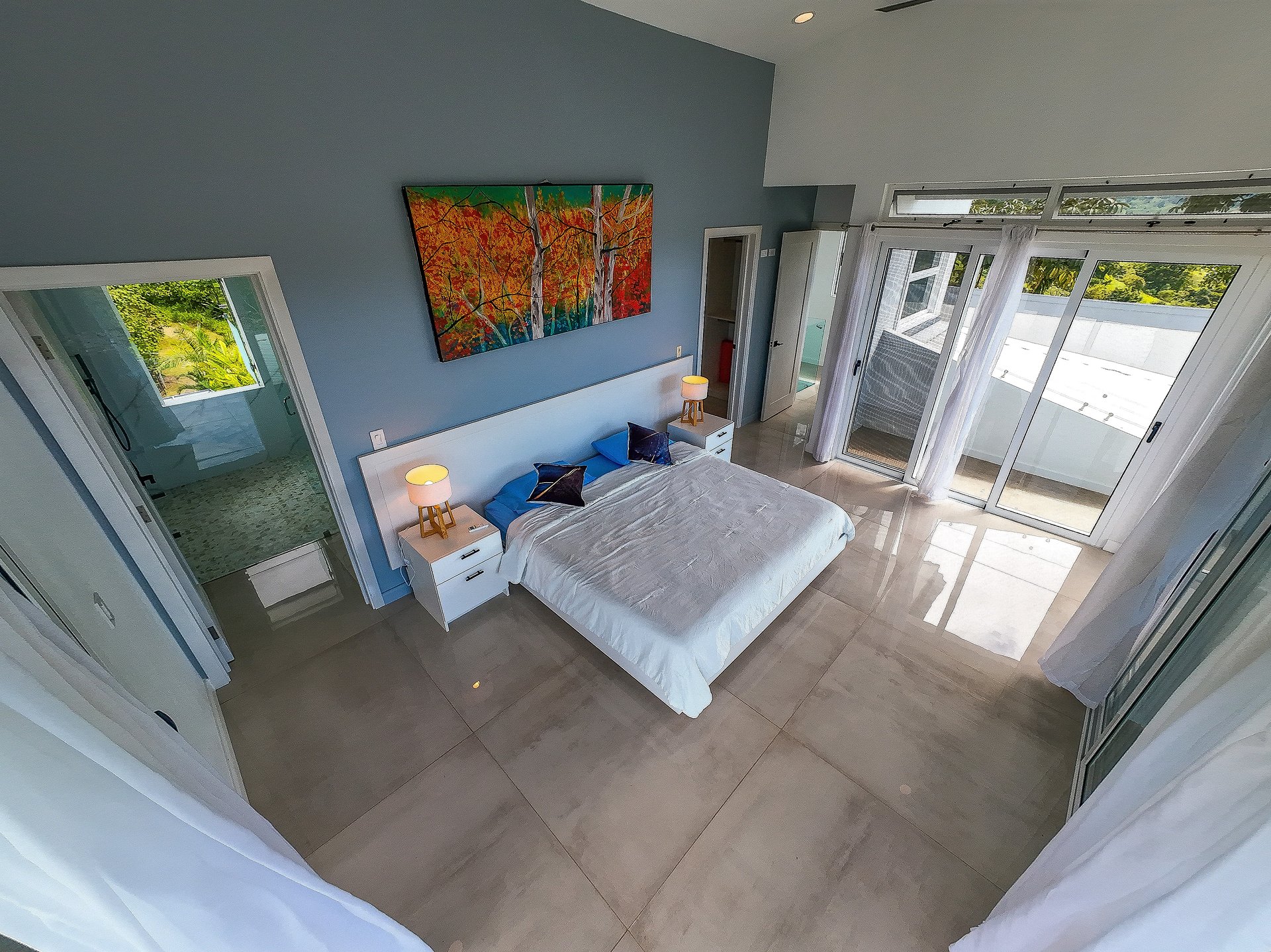 Brand New Oceanview Luxury Home- 'The Look of the Jaguar'