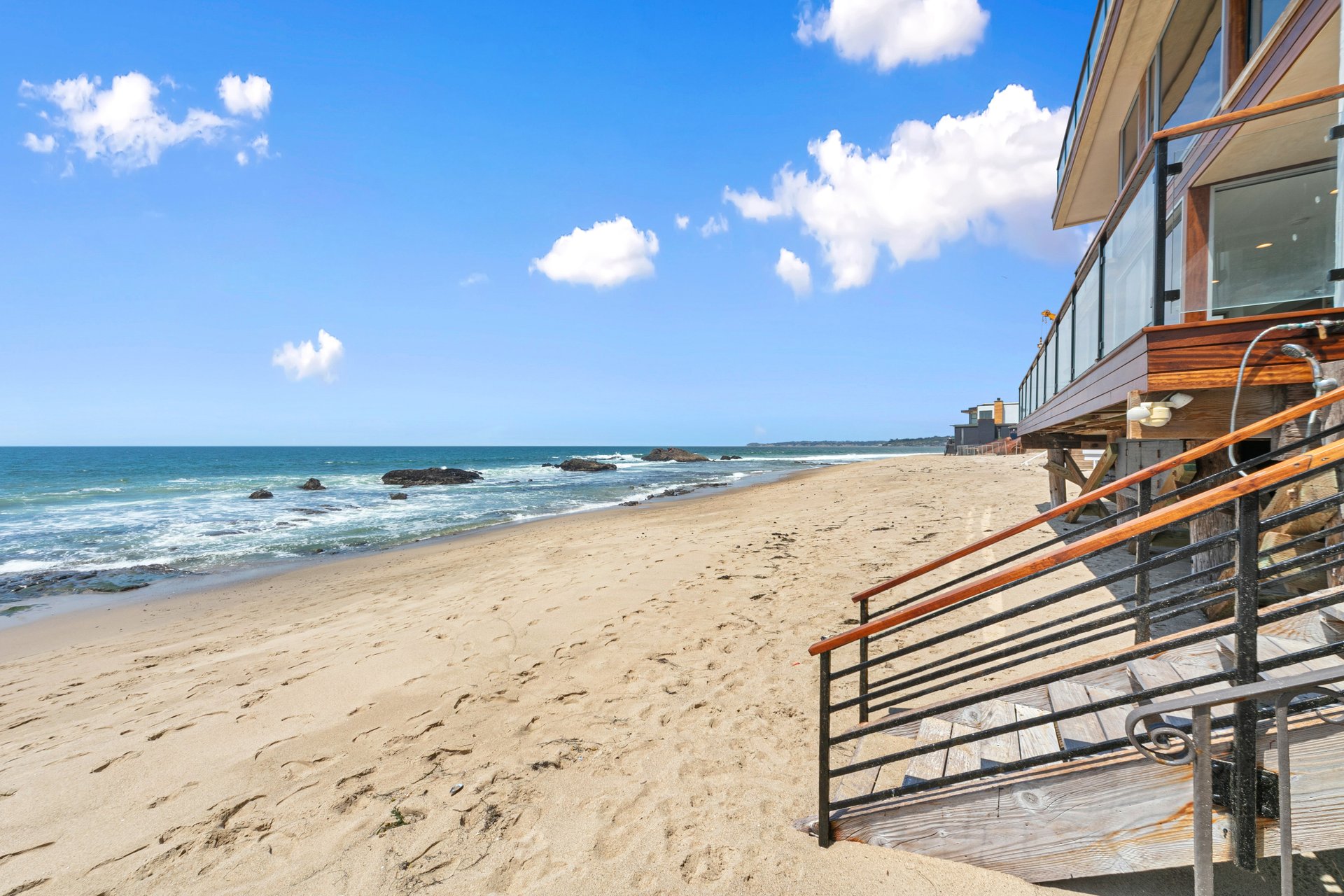 24928 Malibu Rd