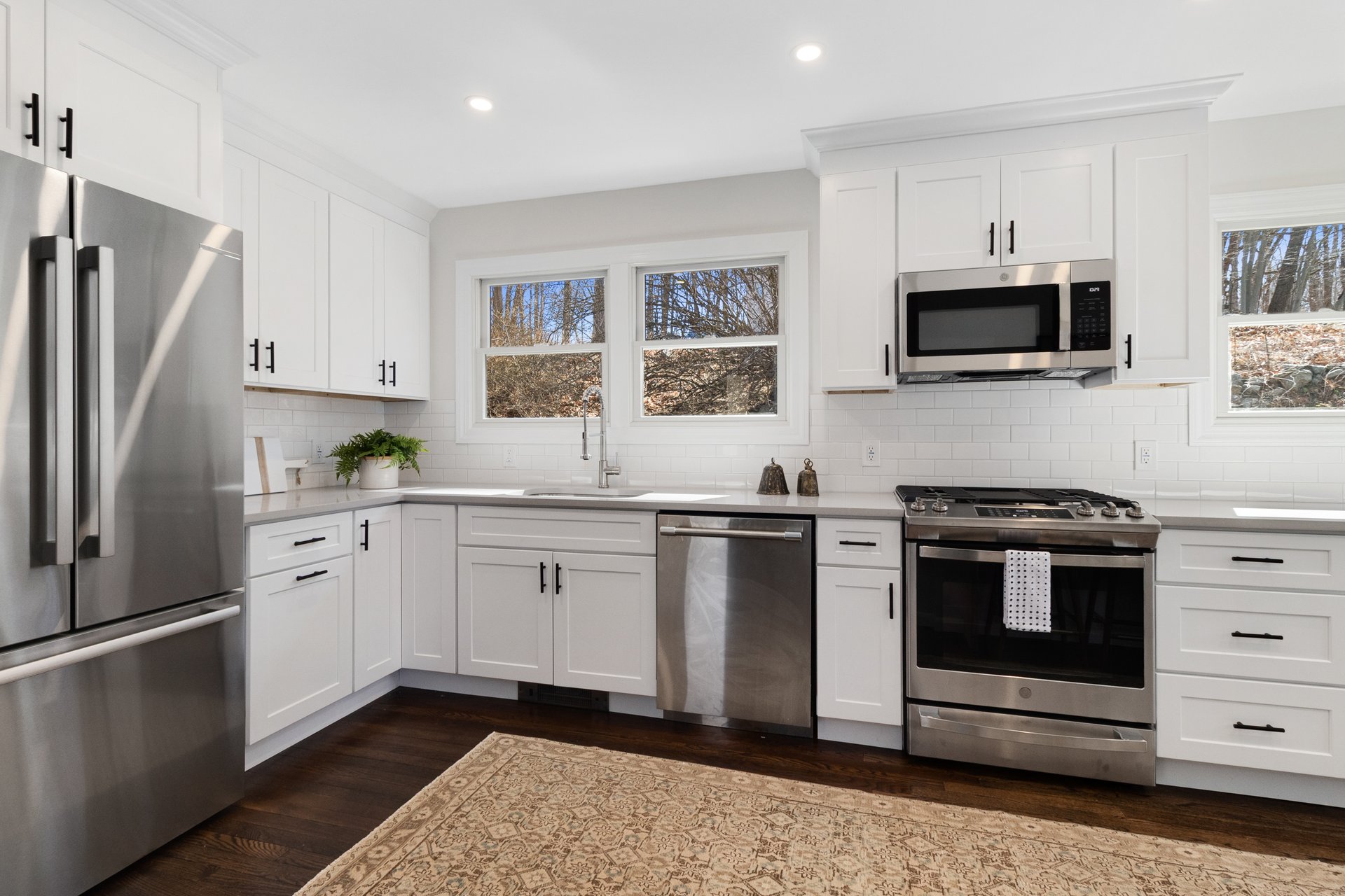 617 Saddle River Road
