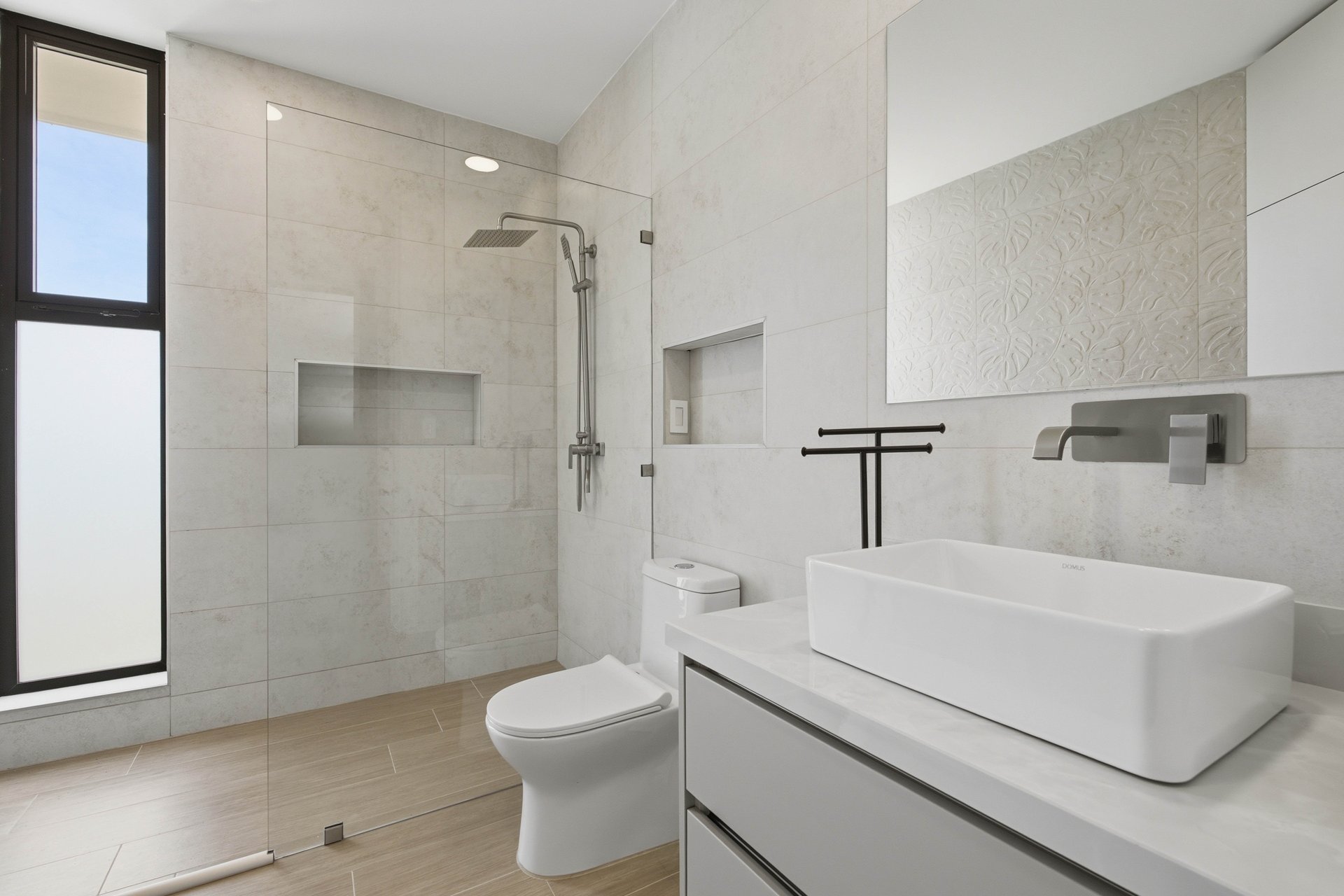 Casa Flores del Mar | Brand-New Contemporary Living with Pacific Ocean Views in Playa Grande