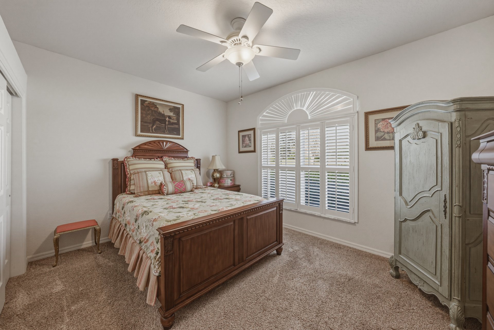 12410 WOODLANDS CIR