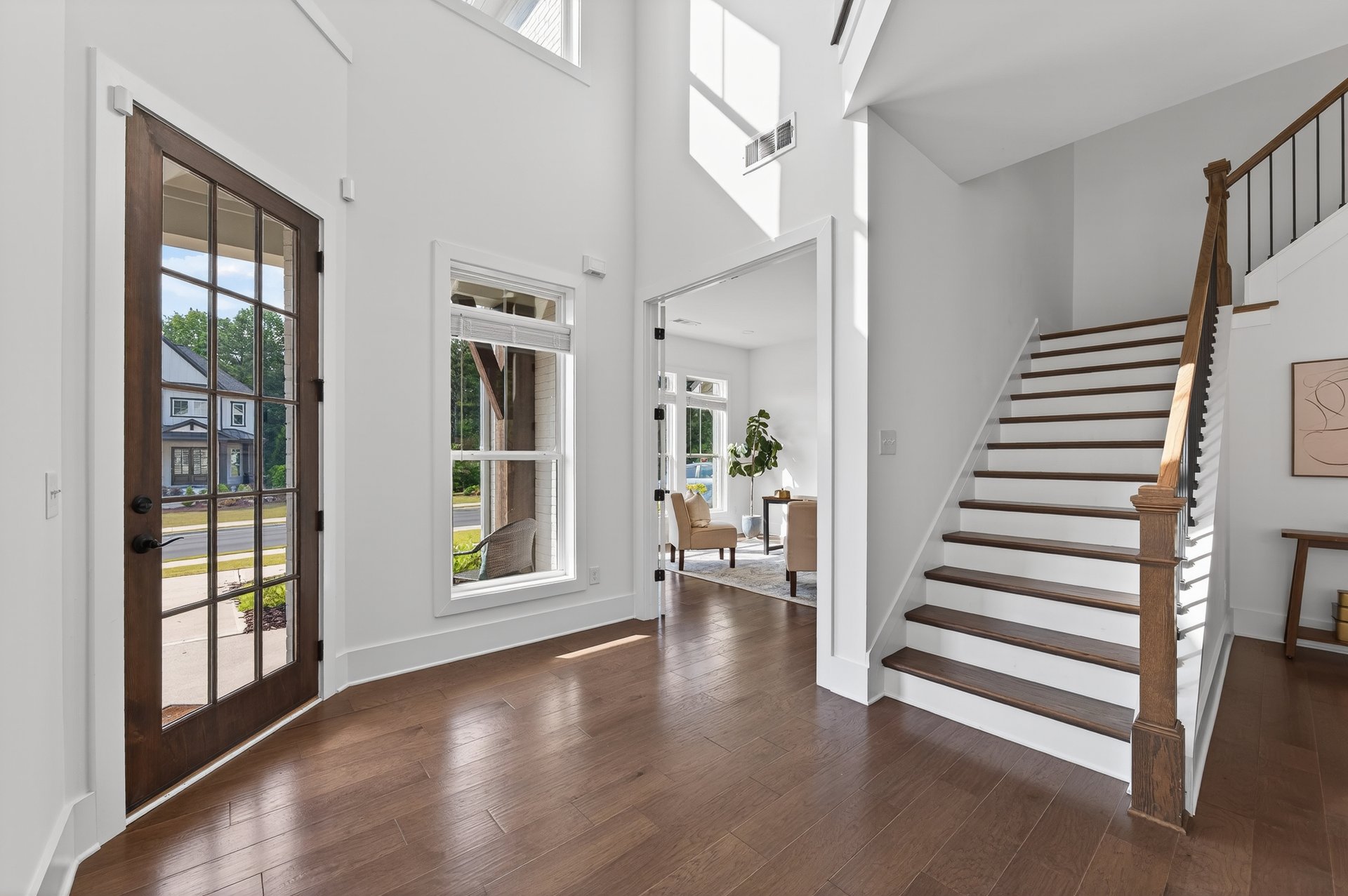 1011 Ridgeview Road