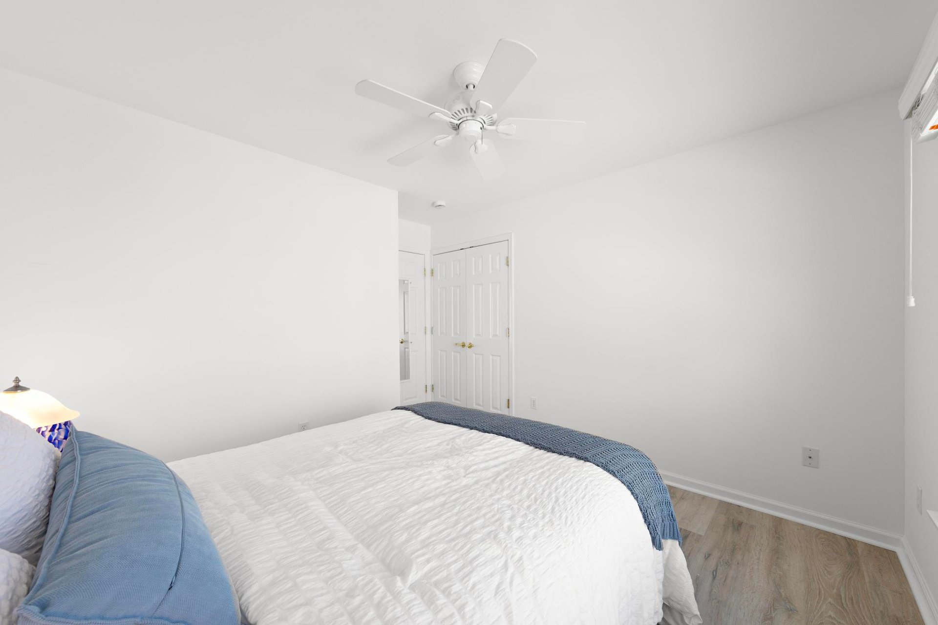 7 W Julia Ave, Long Beach Twp