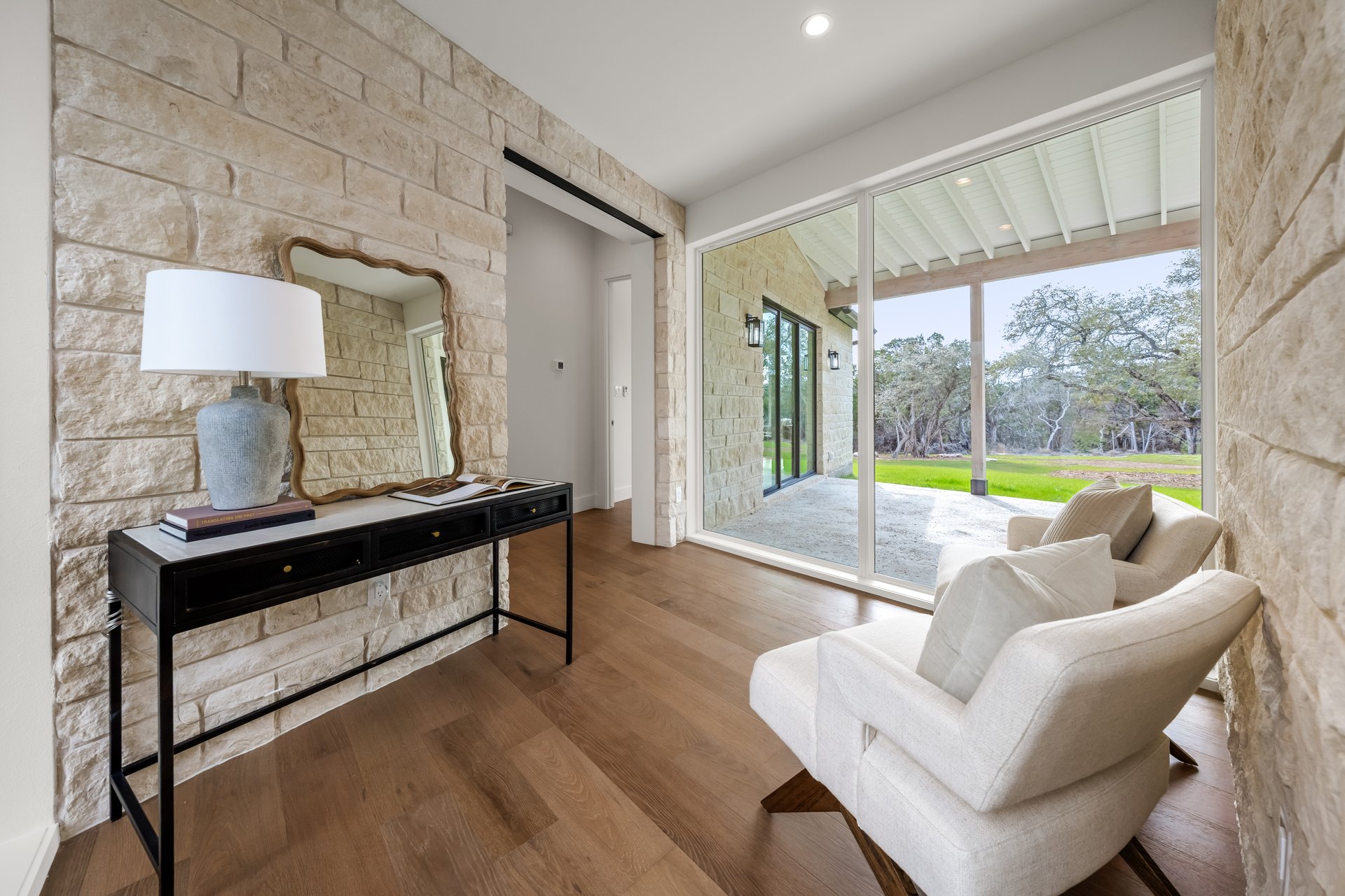 The Pearl of Fitzhugh Place