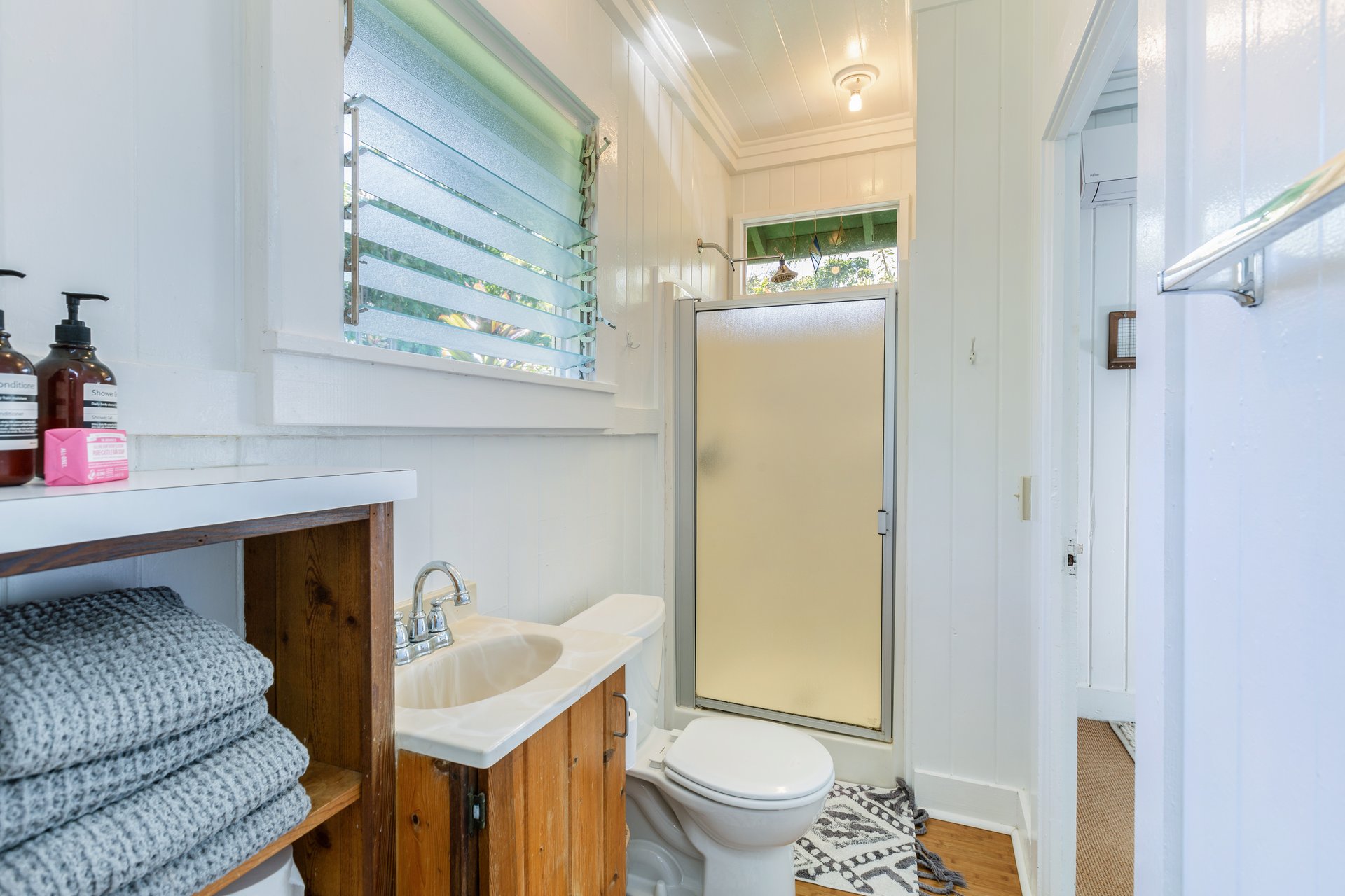 Vintage Surf Cottages