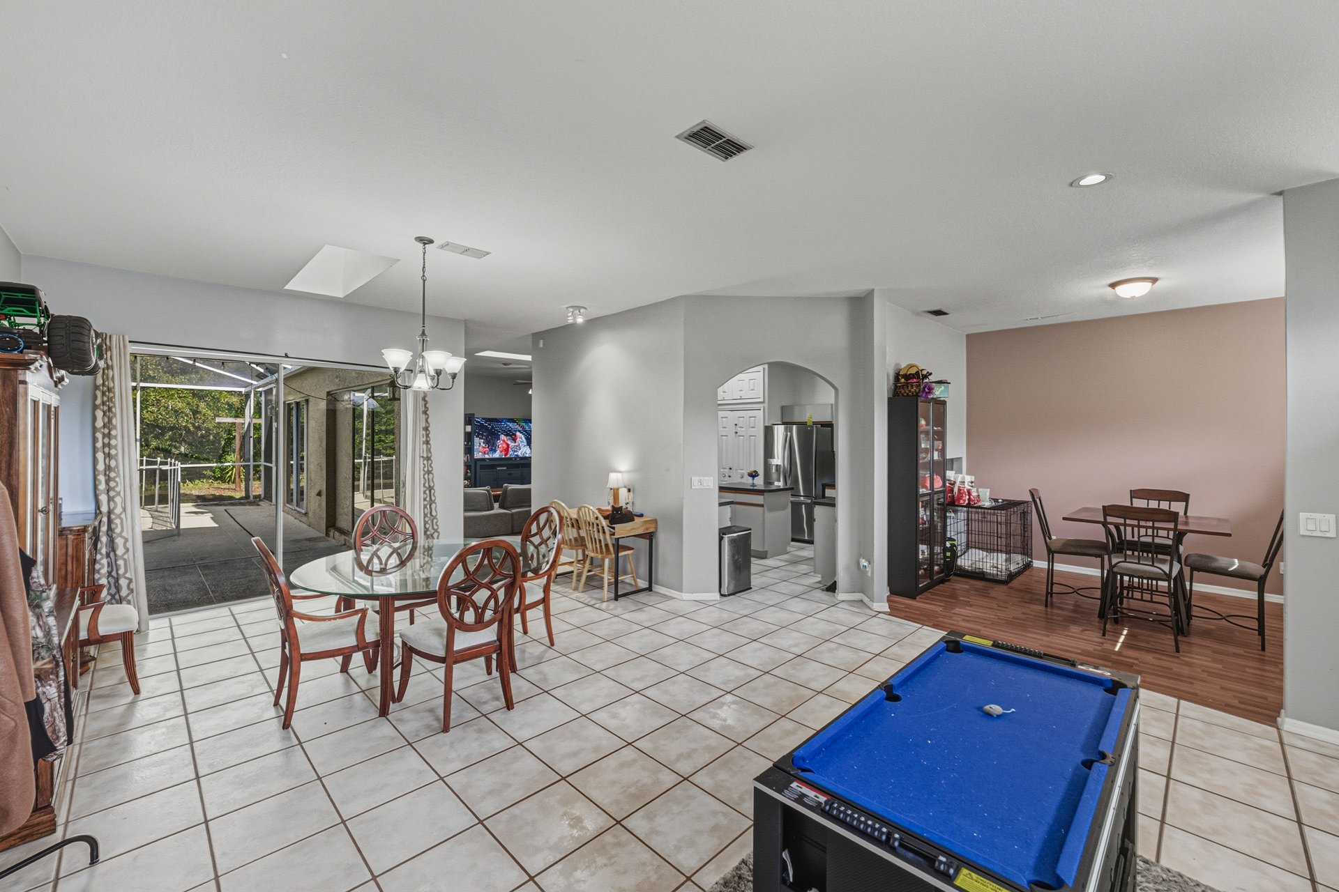 3926 MEADOWLARK CT