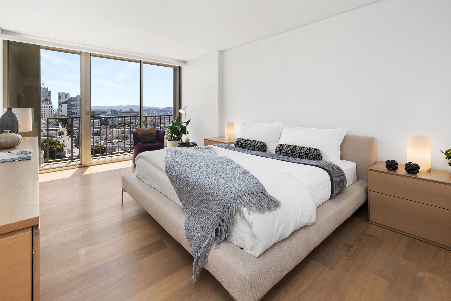 Contemporary Design and Iconic Views at The Summit