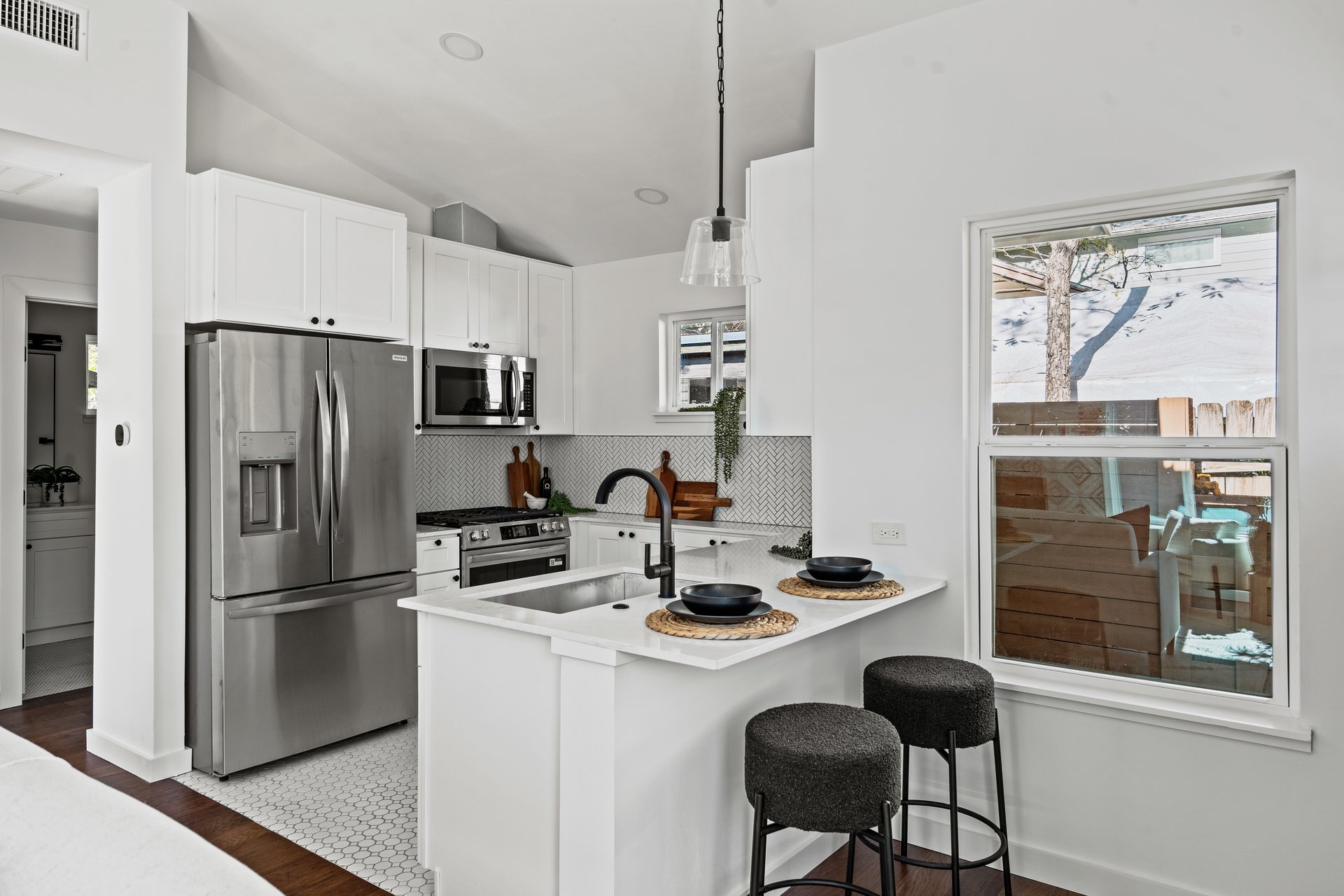 1006 Cherico St