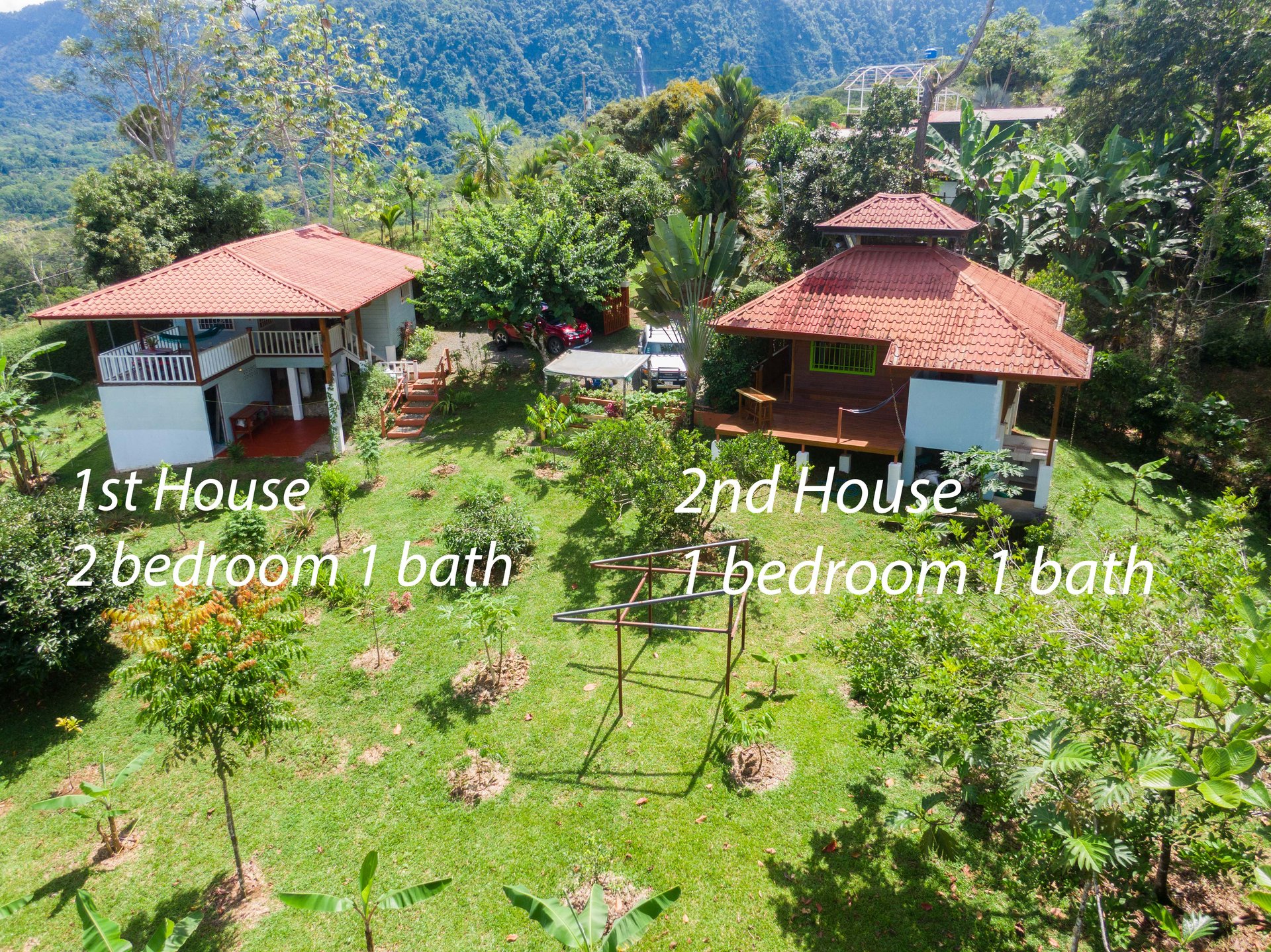 Tinamastes Eco Orchard | Creekside 2BR Home + Studio Casita