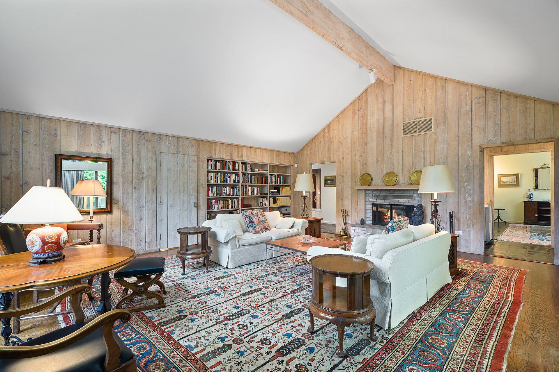 112 Narrows Road