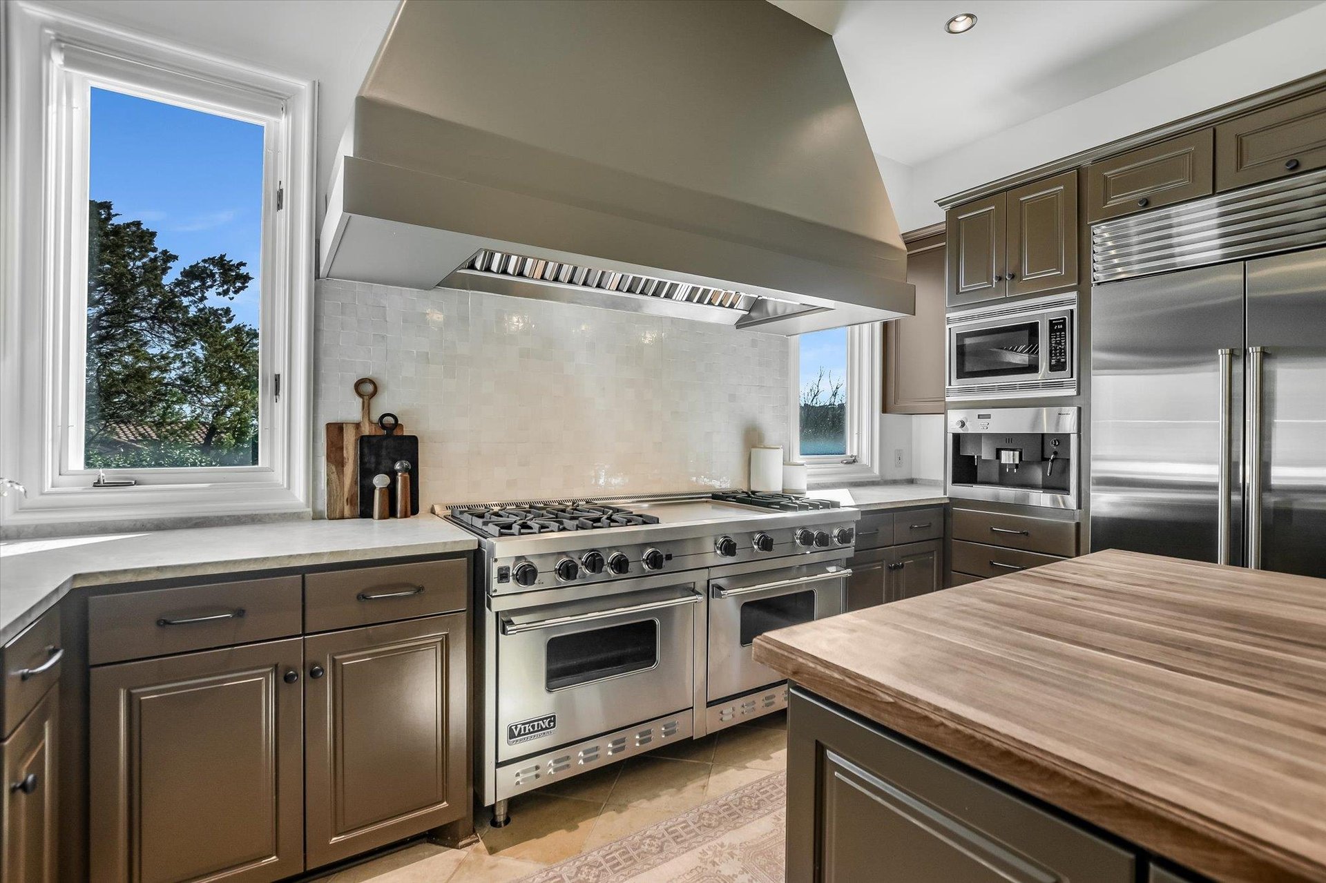624 Logans Ln