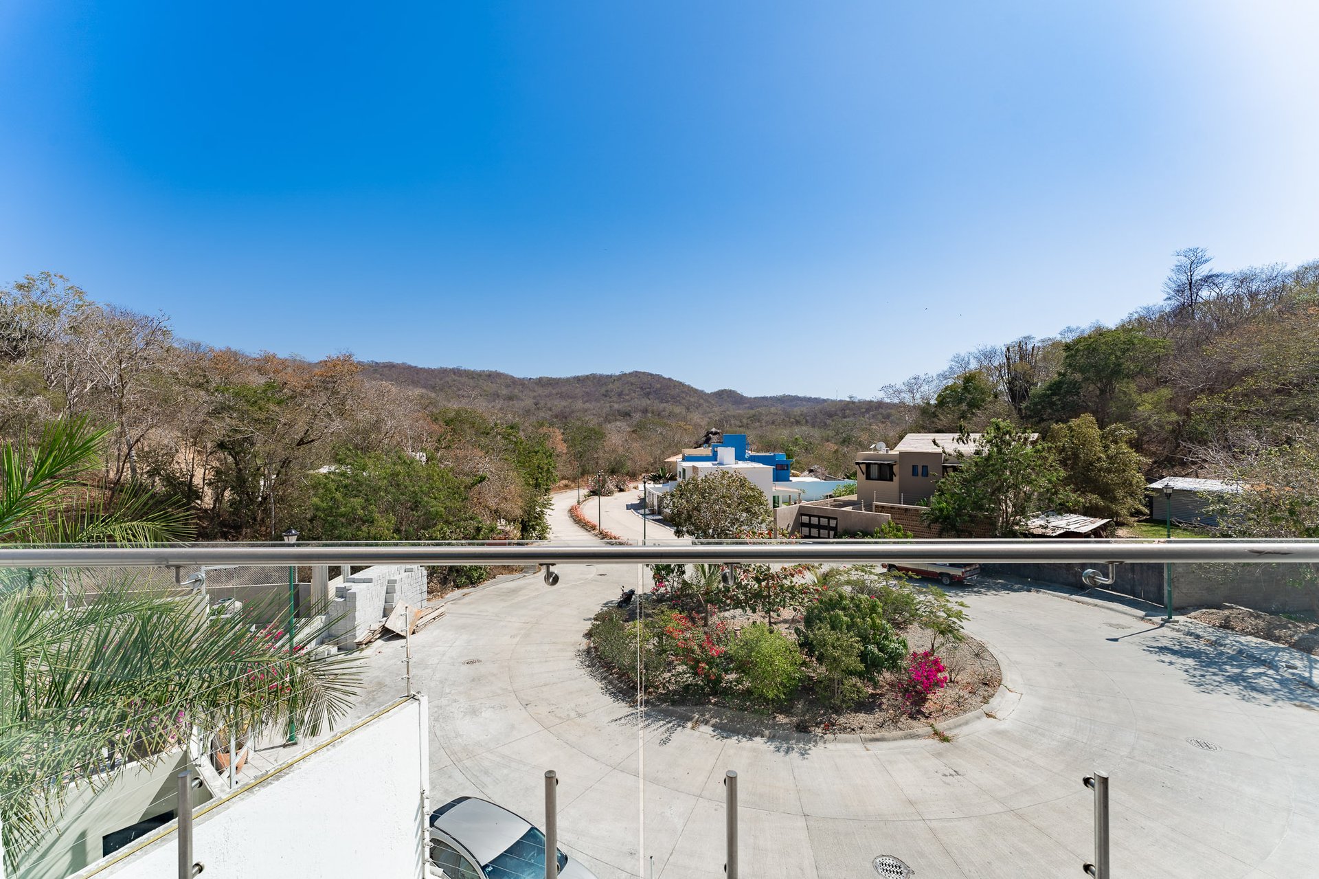 5 bedrooms, Single Family Homes, Villa de Caballos