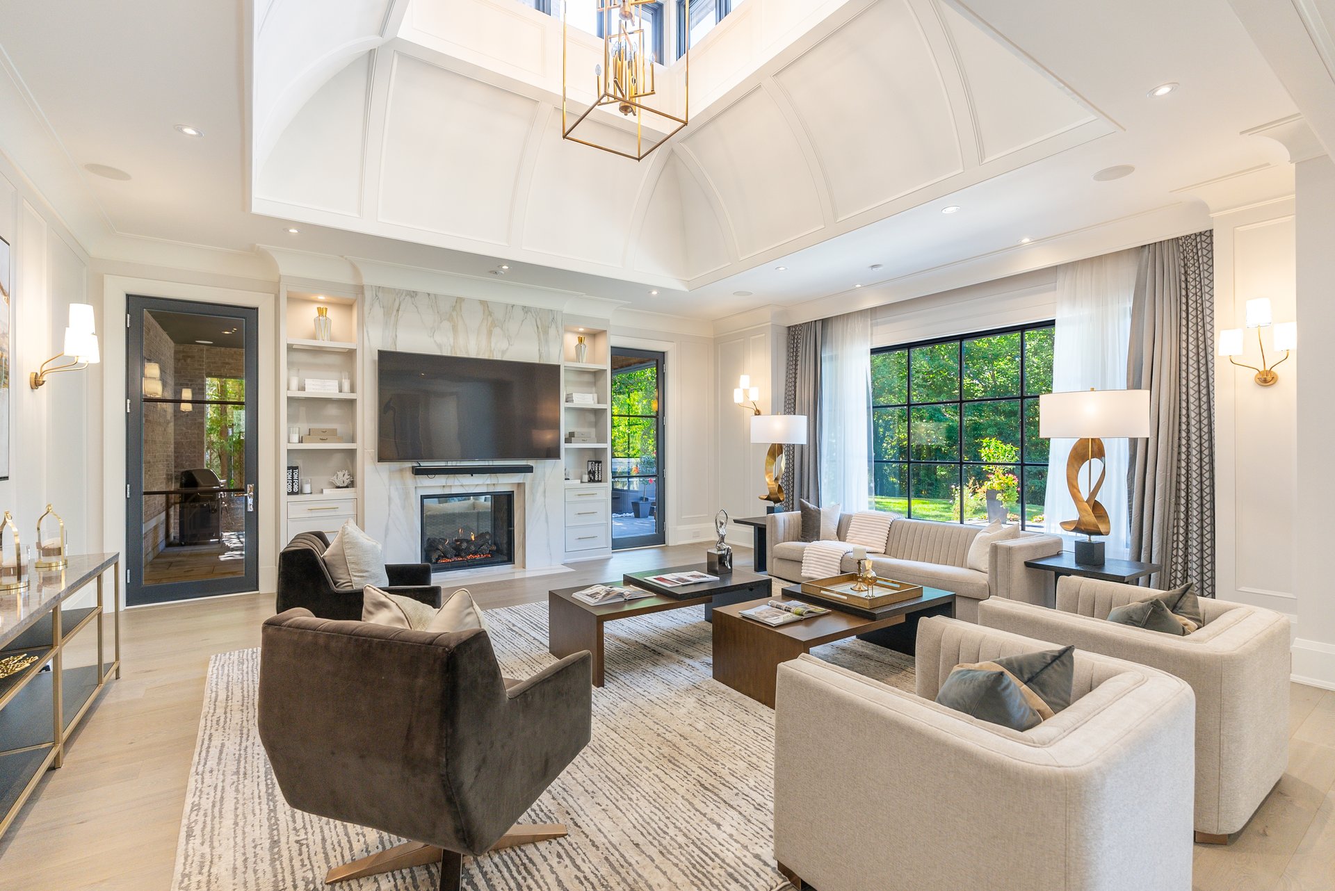 SOLD: Exceptional Architectural Masterpiece