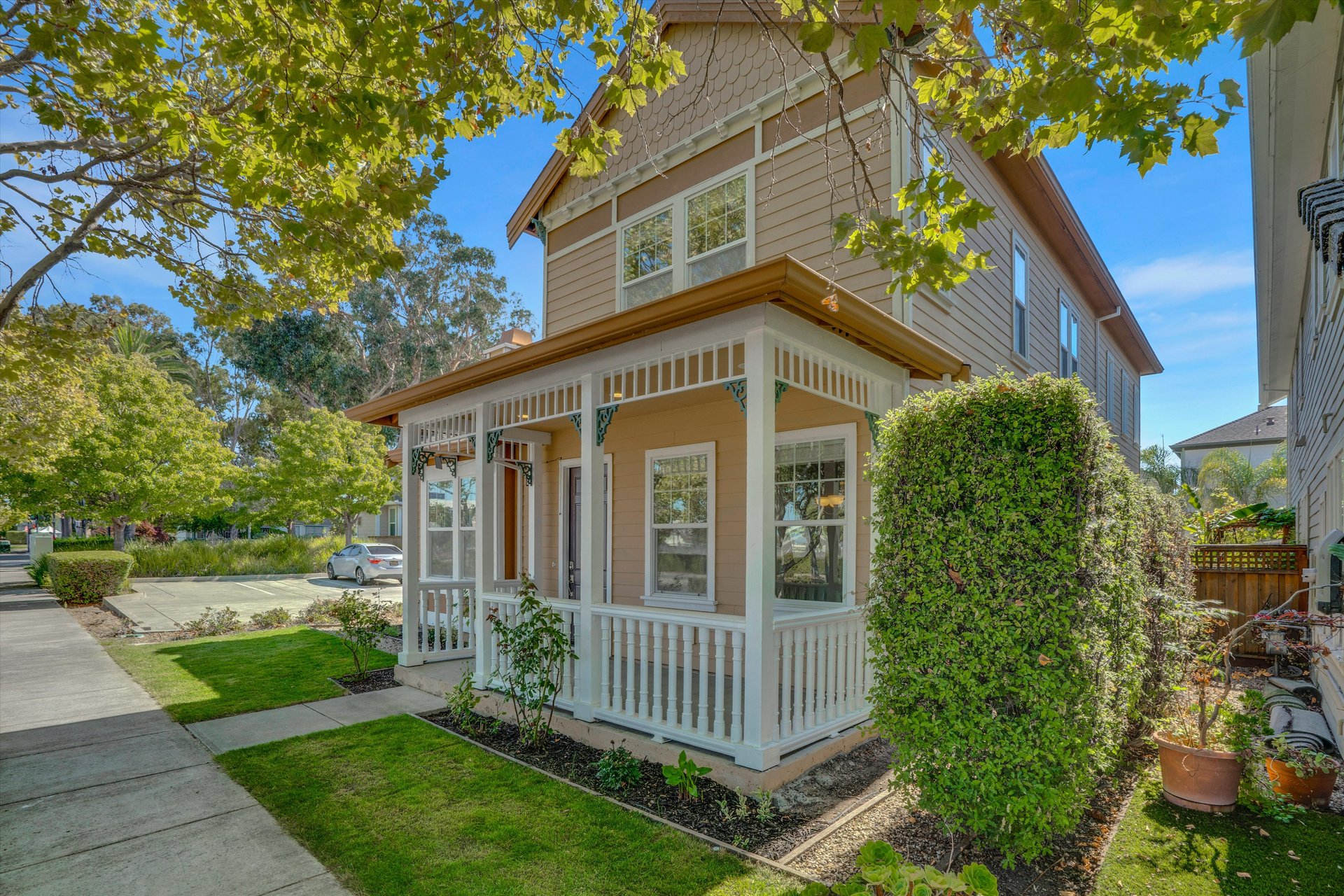 Glen Cove Beauty with View