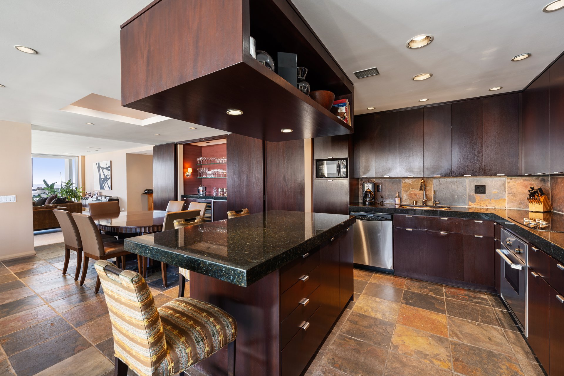 2220 Avenue Of The Stars Unit: 2304-2305