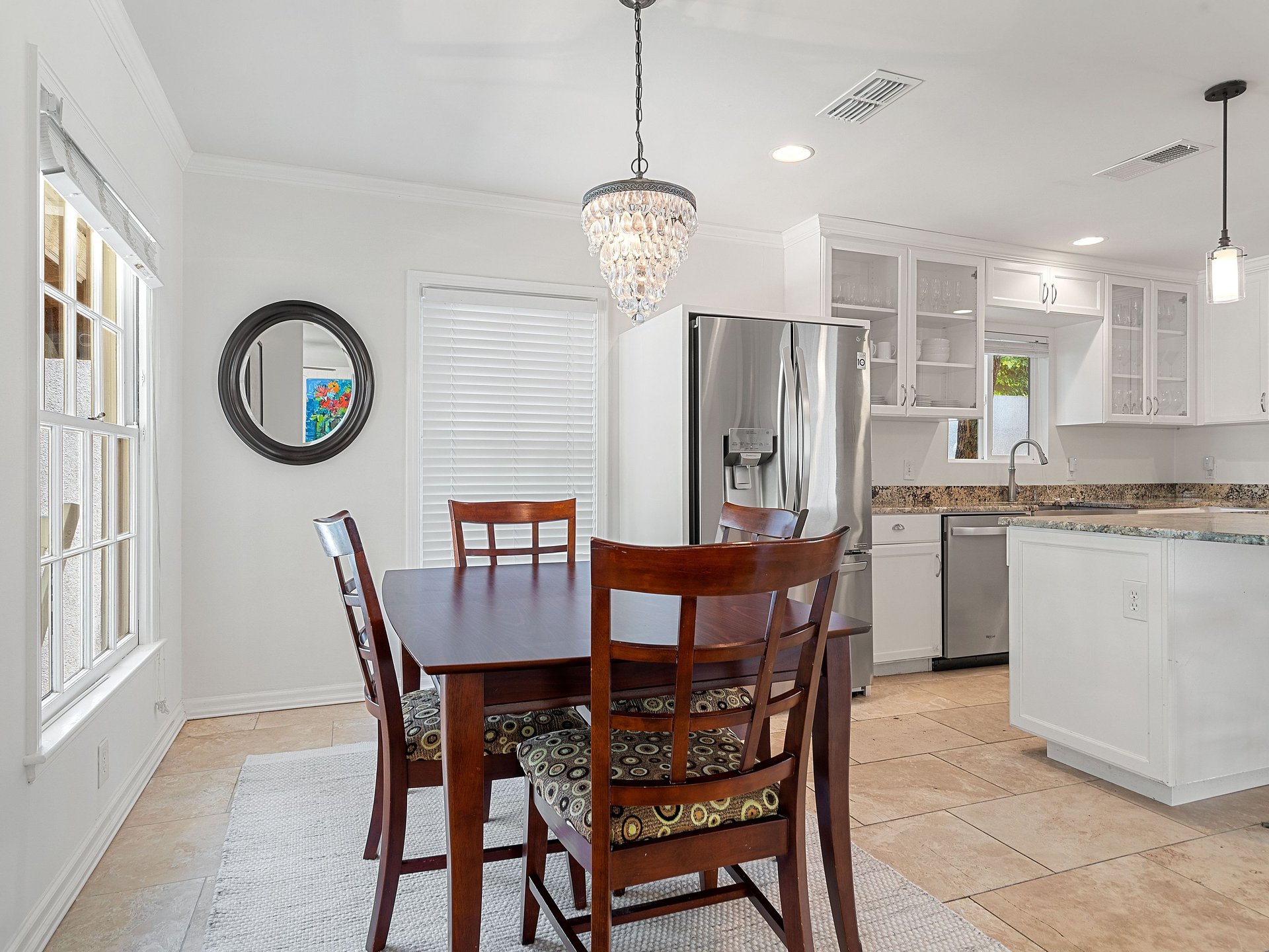 Modern Elegance in Bryker Woods