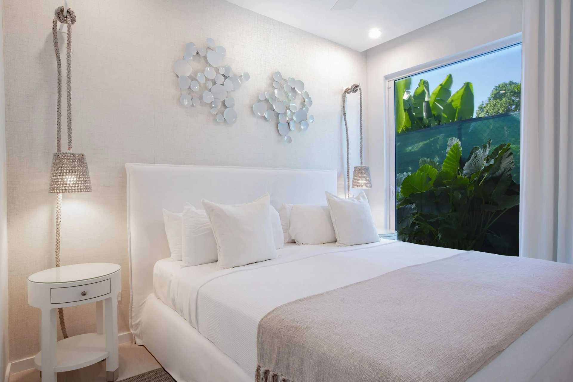 Palm Grove 7
