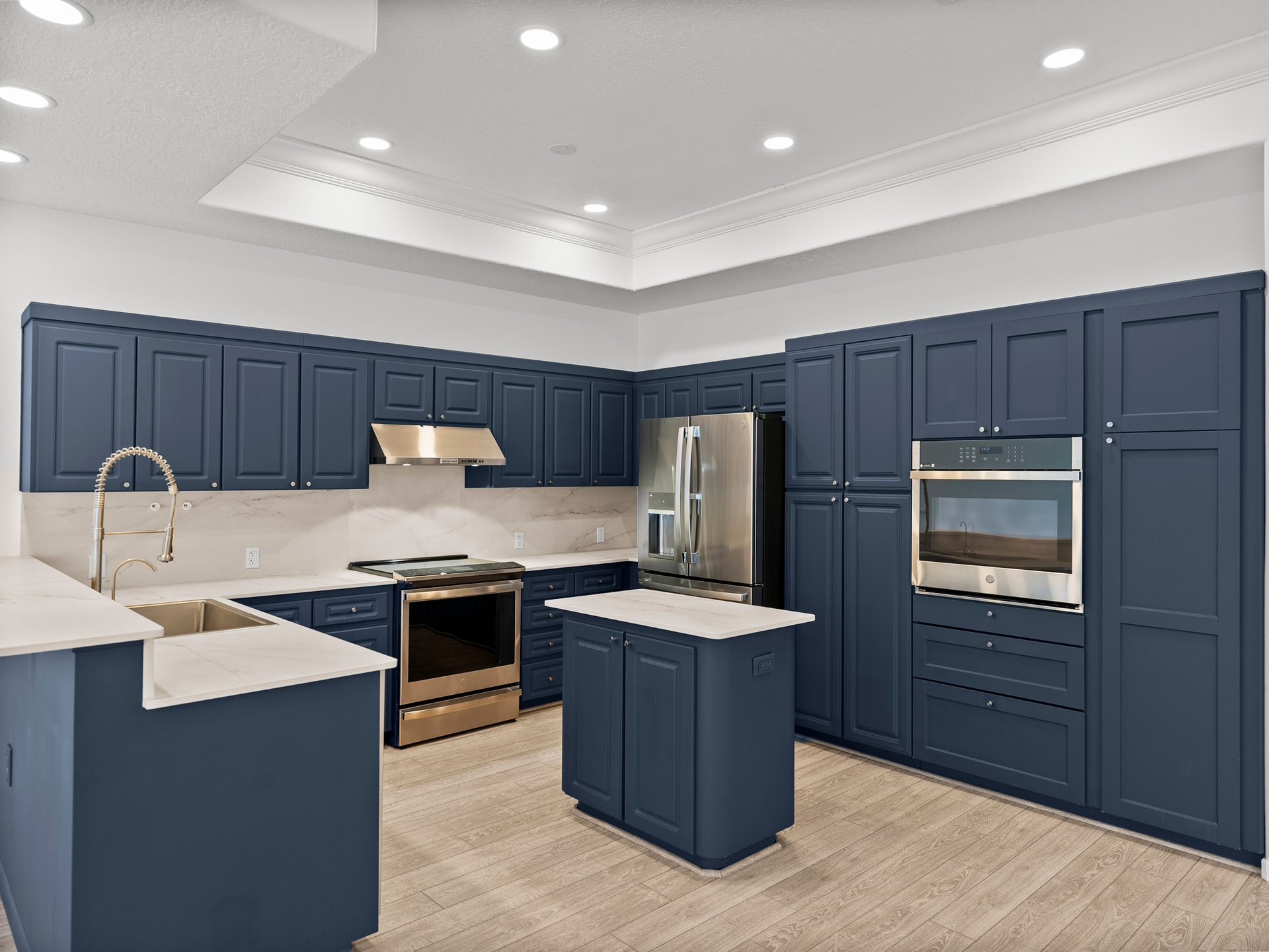 12632 OAK HOLLOW CT
