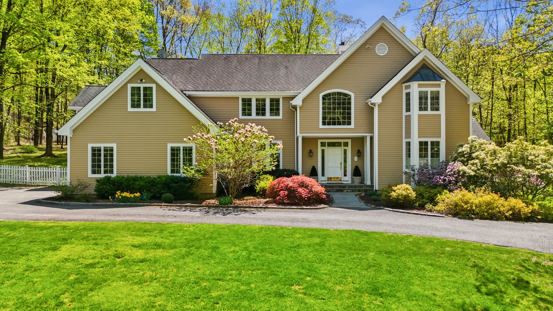 26 Autumn Ridge Road