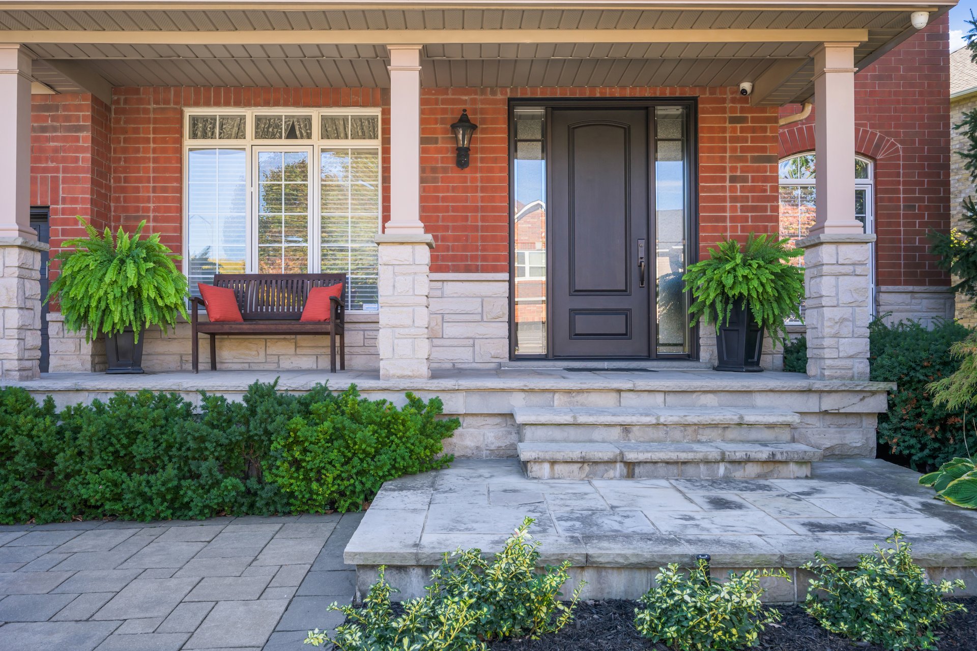 Resort-style yard backing onto lush ravine
