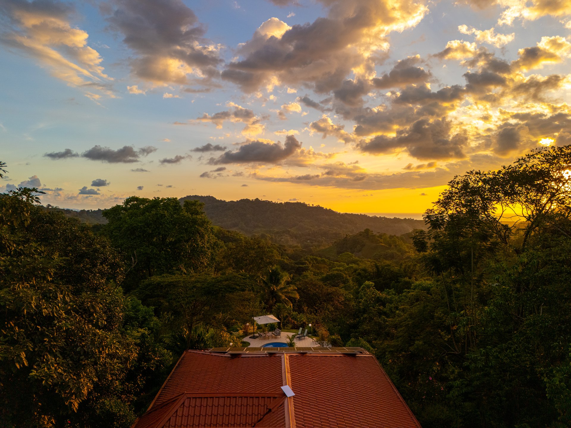  Villa Allamanda, Privacy Galore, Ocean, Jungle and Mountain Views