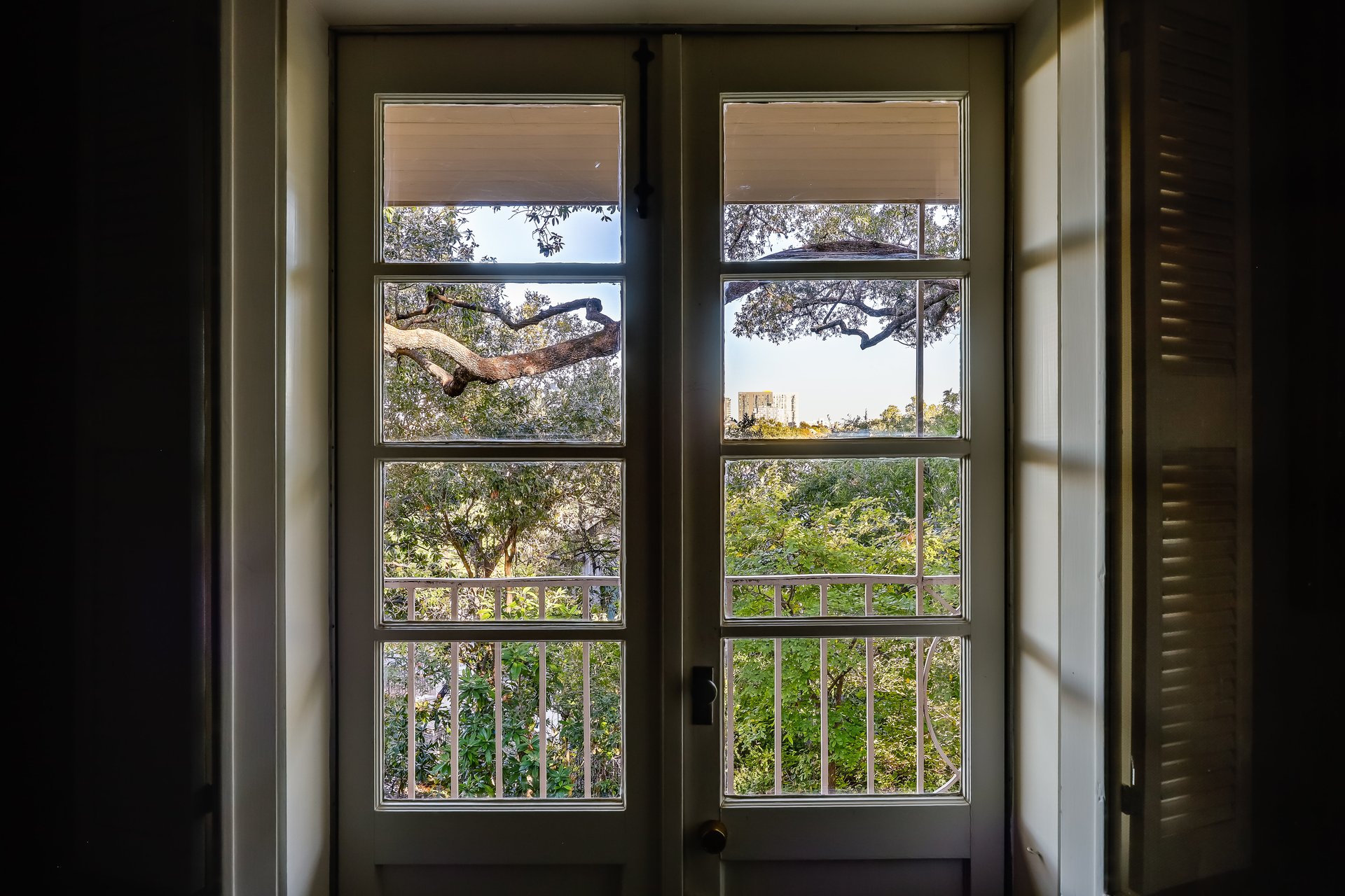 1511 Rainbow Bend