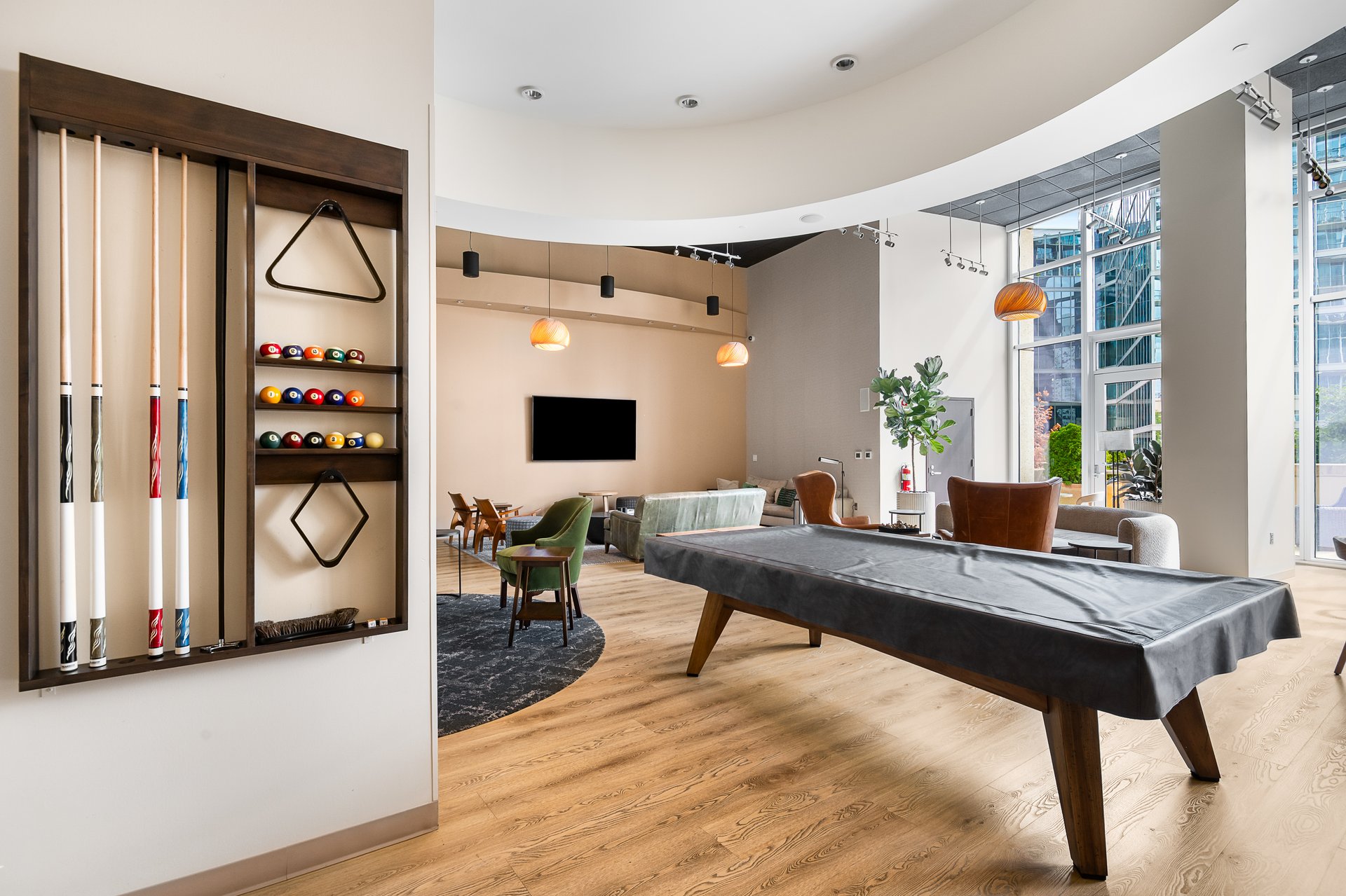 1080 Peachtree Street NE Unit 3215
