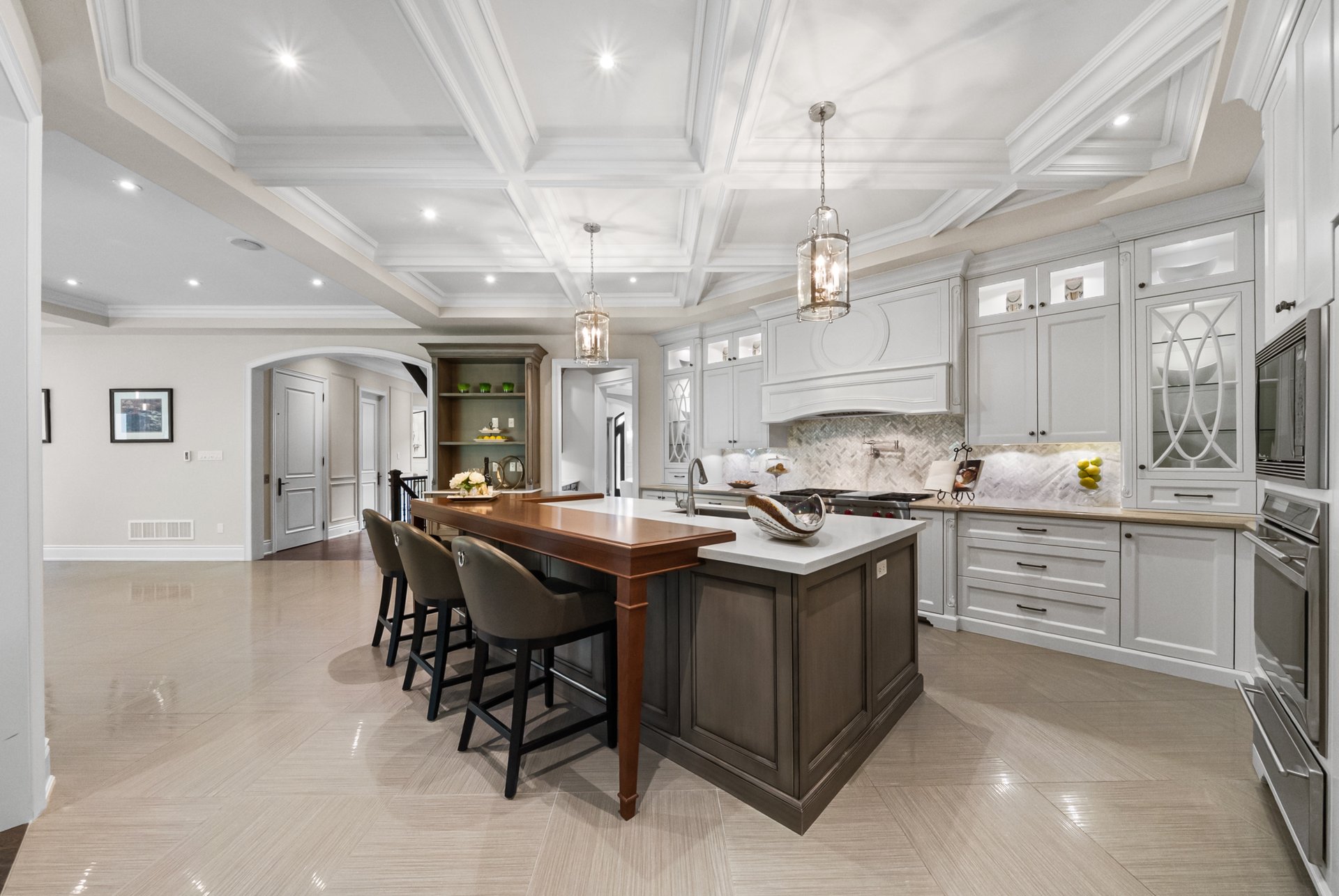 SOLD: Elegant Model Residence