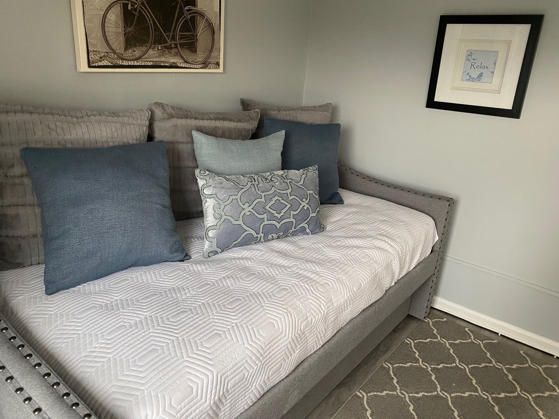 Beautiful Condo Just Steps from the Beach