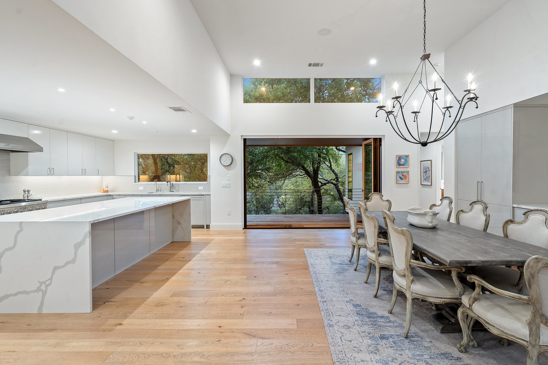 Modern Luxury Meets Natural Serenity