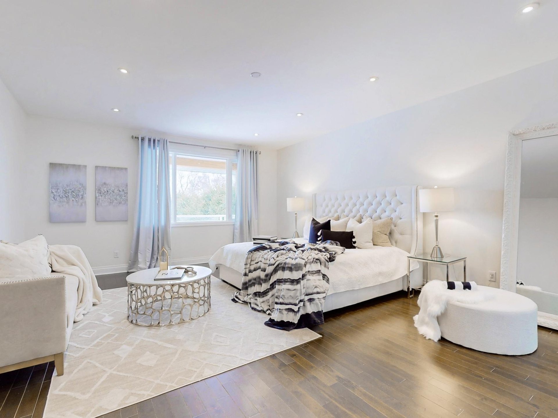 60 Inverlochy Blvd Unit: 1105