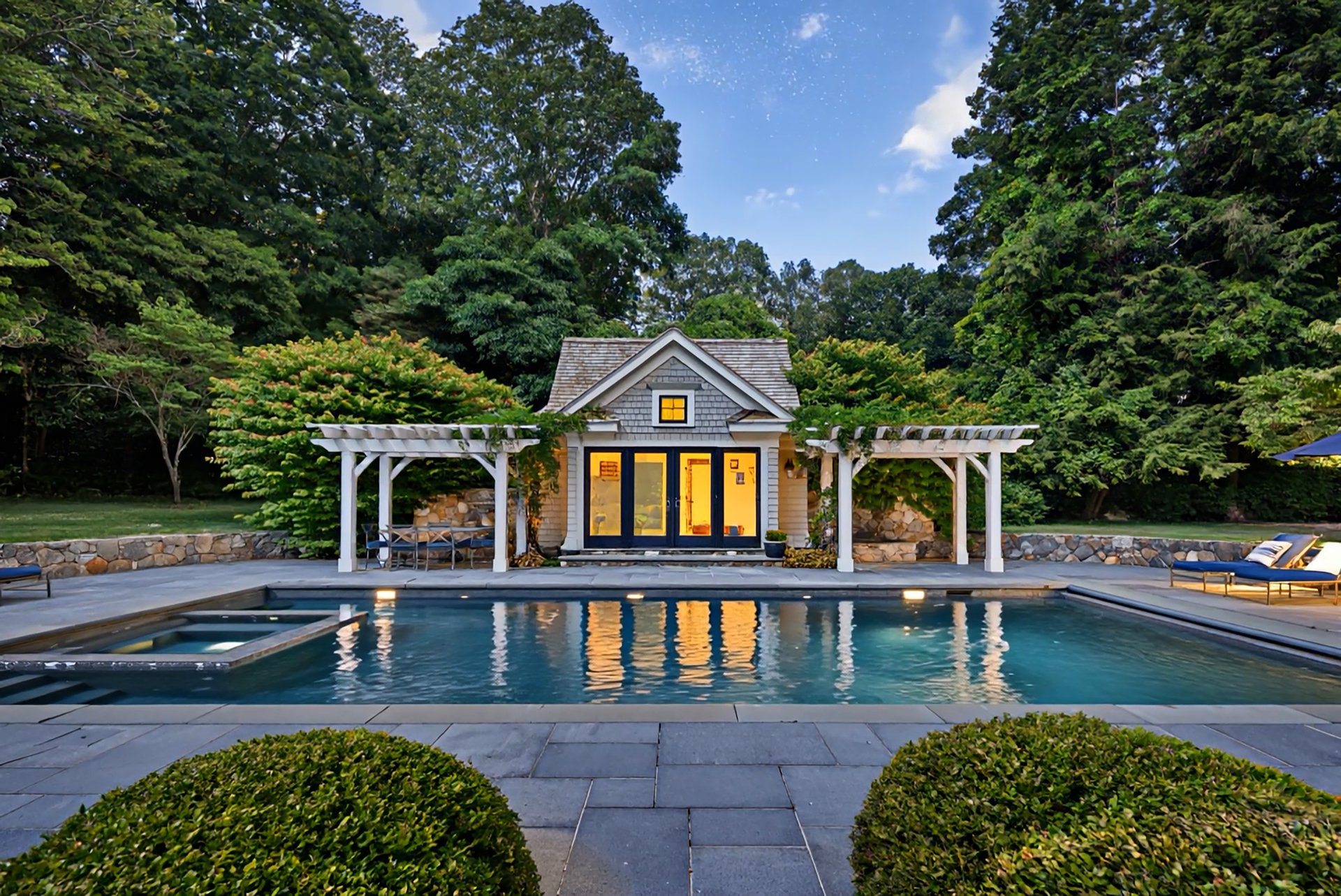 9 Greenbrier Road