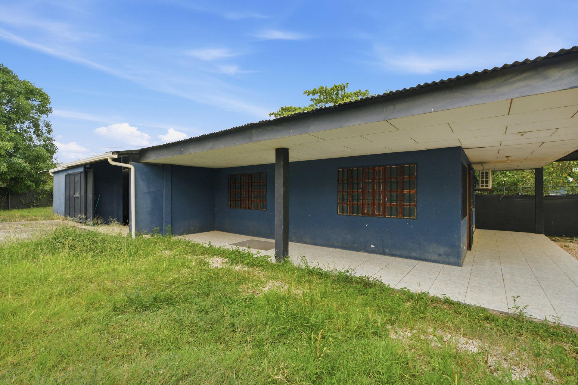 Potrero Fixer Upper | Fully Serviced 500 m² Lot