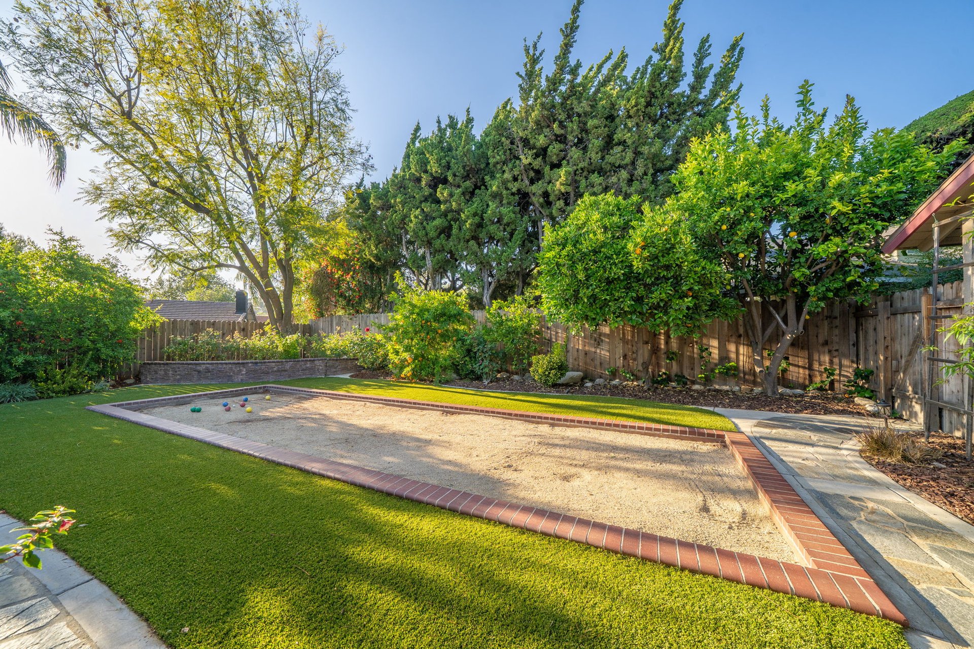 2309 Perry Court
