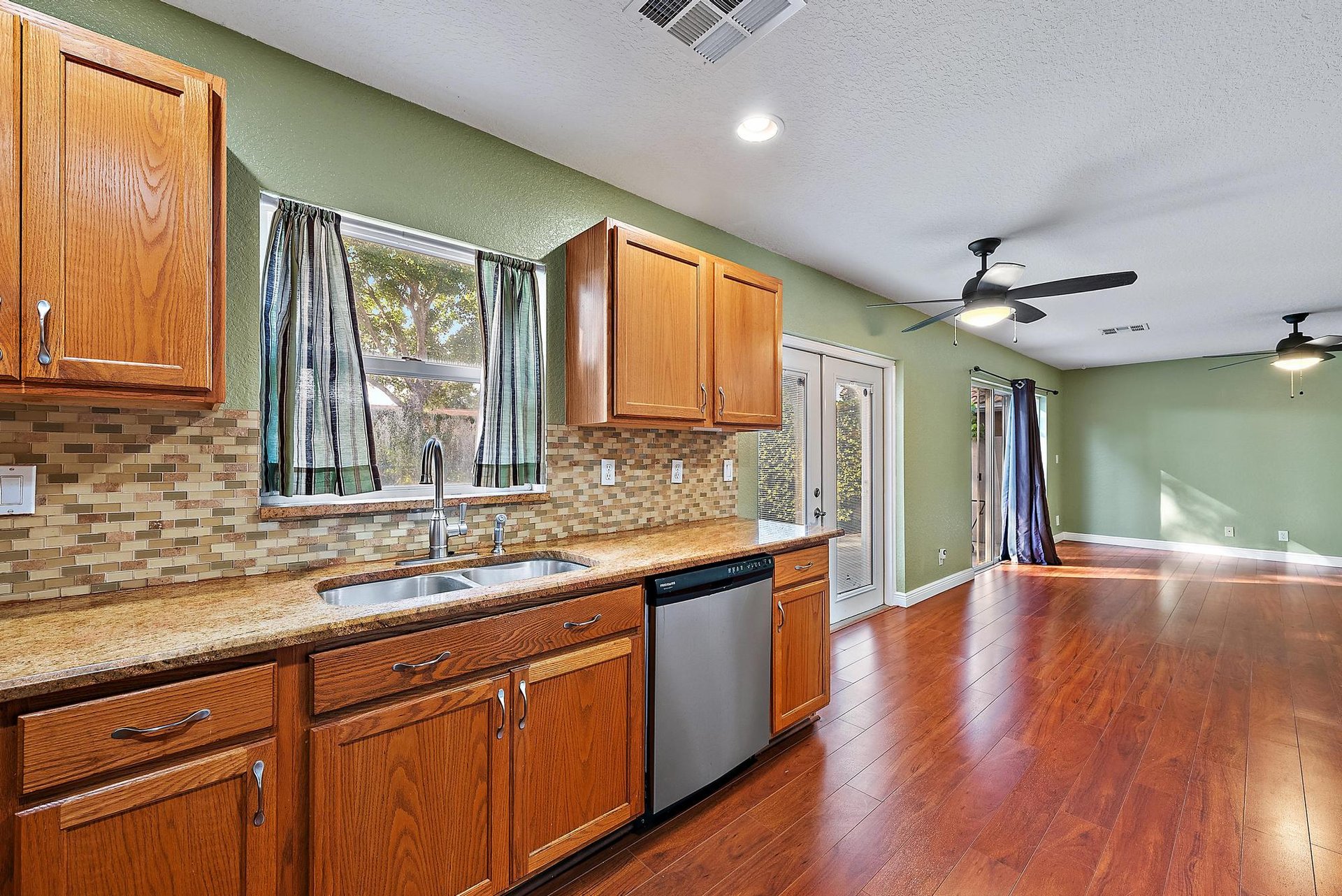 6188 Wiloughby
