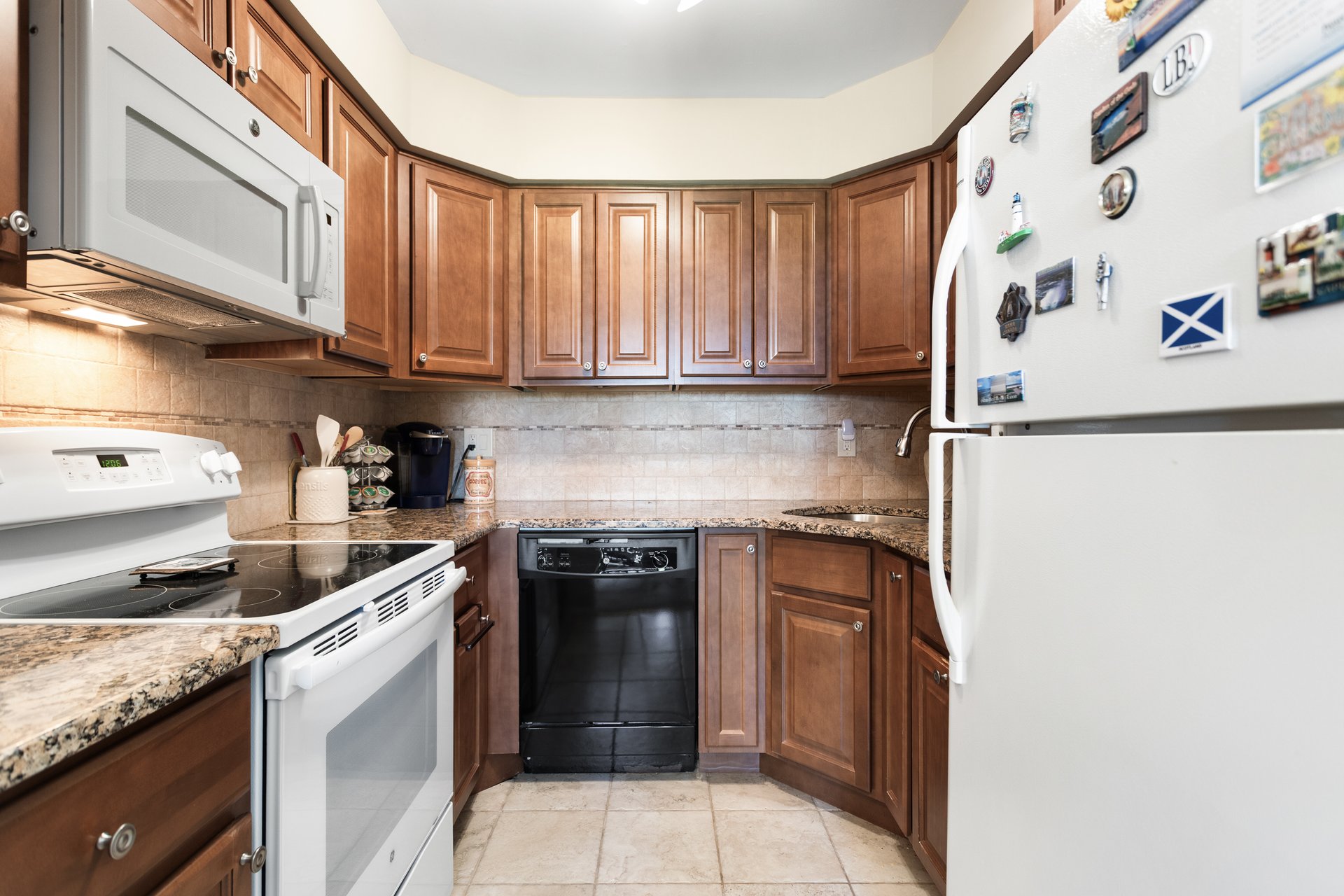 37 Sussex Drive Unit: B