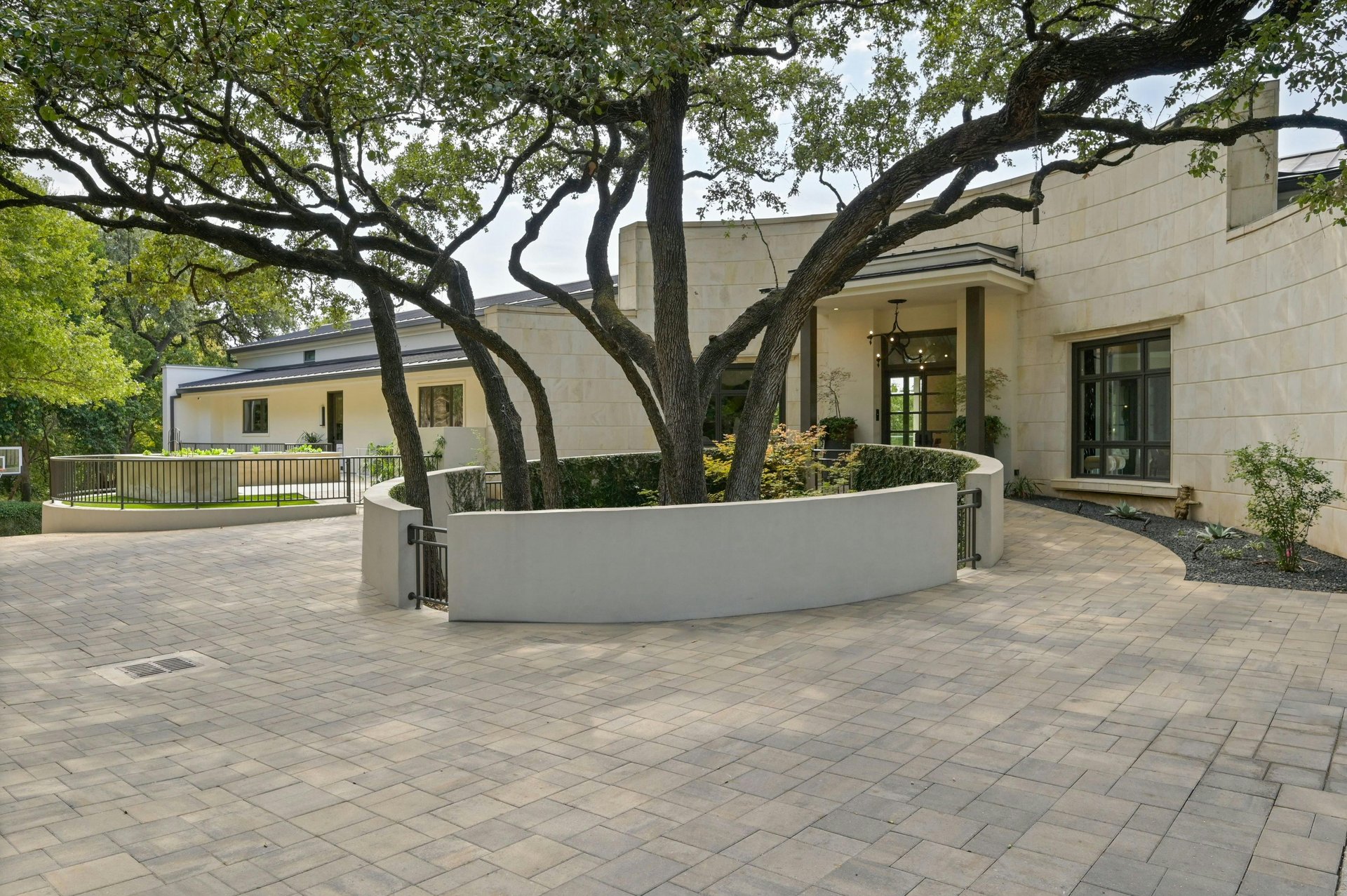 4705 Island Cove 
