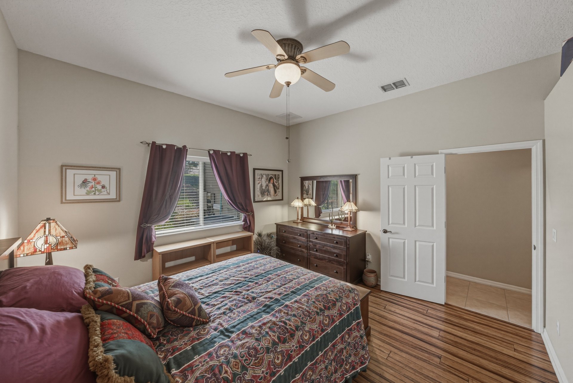 13304 THOROUGHBRED DR